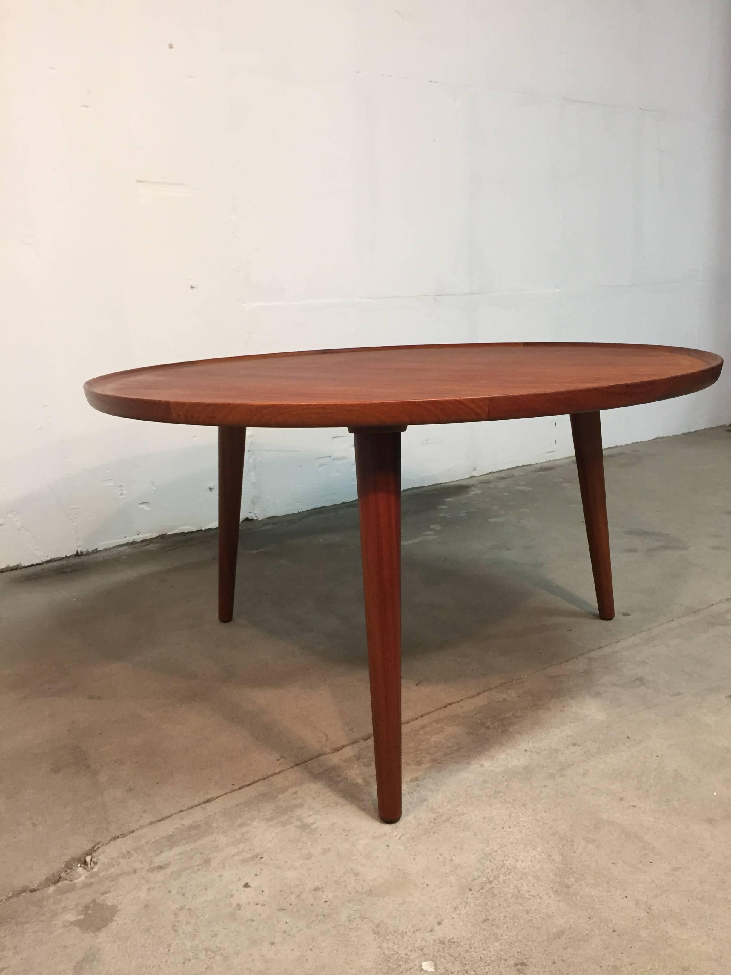 Mid-20th Century 1960s Danish Mid-Century Coffee Table in Teak For Sale