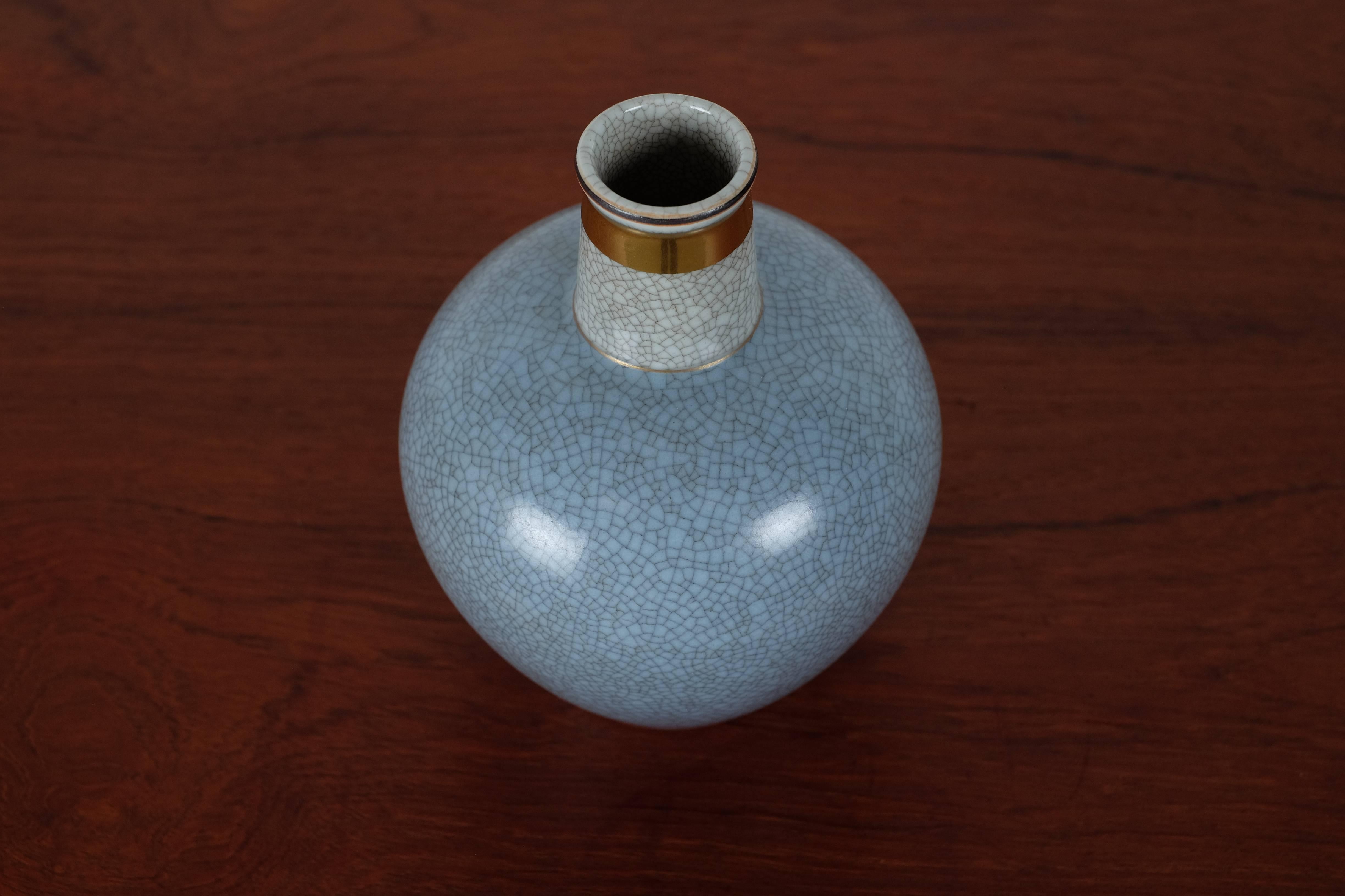 Royal Copenhagen Vase with Blue Crackle Glaze In Excellent Condition In Middelfart, Fyn