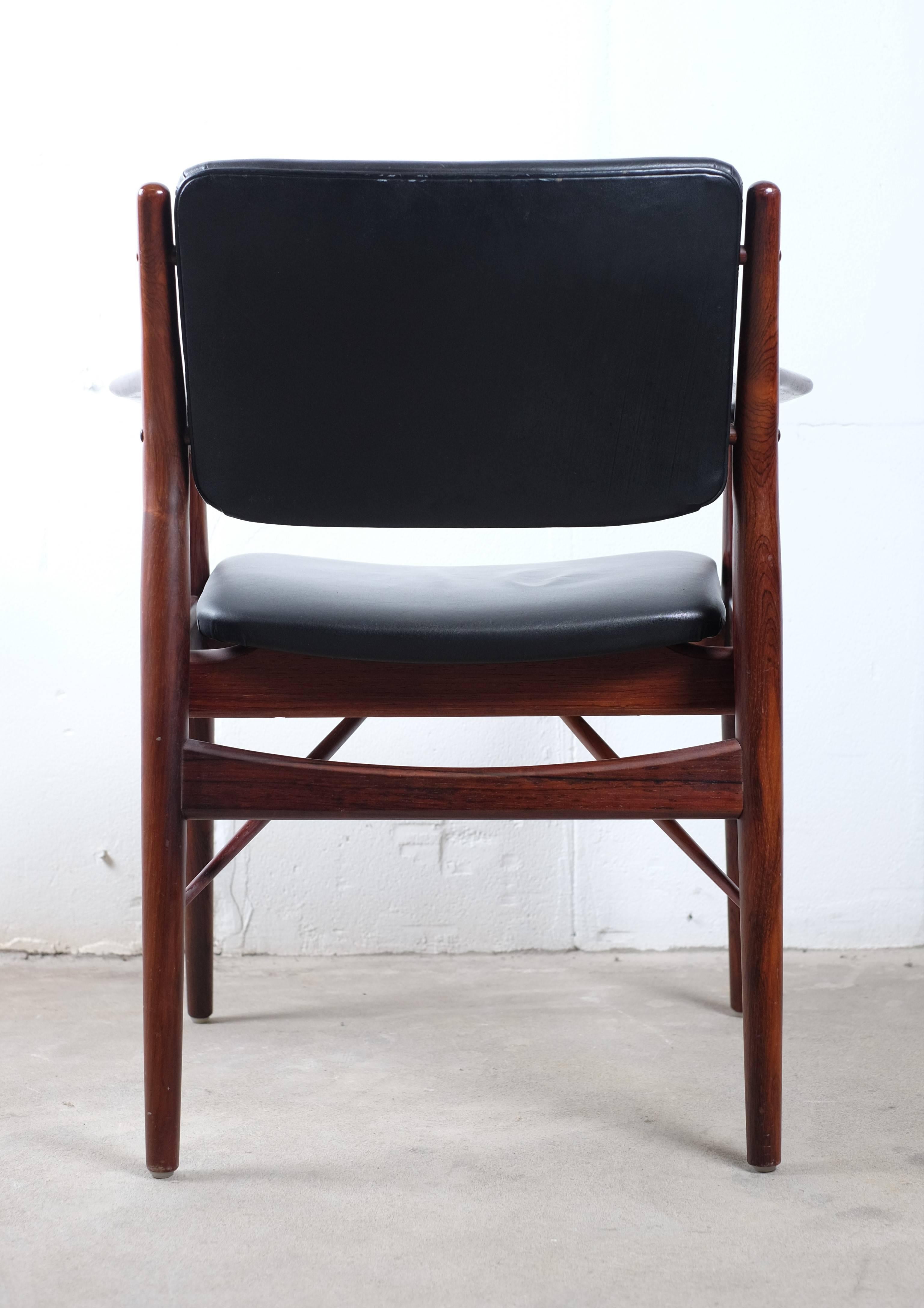 Stunning Armchair in Rosewood by Arne Vodder In Excellent Condition In Middelfart, Fyn