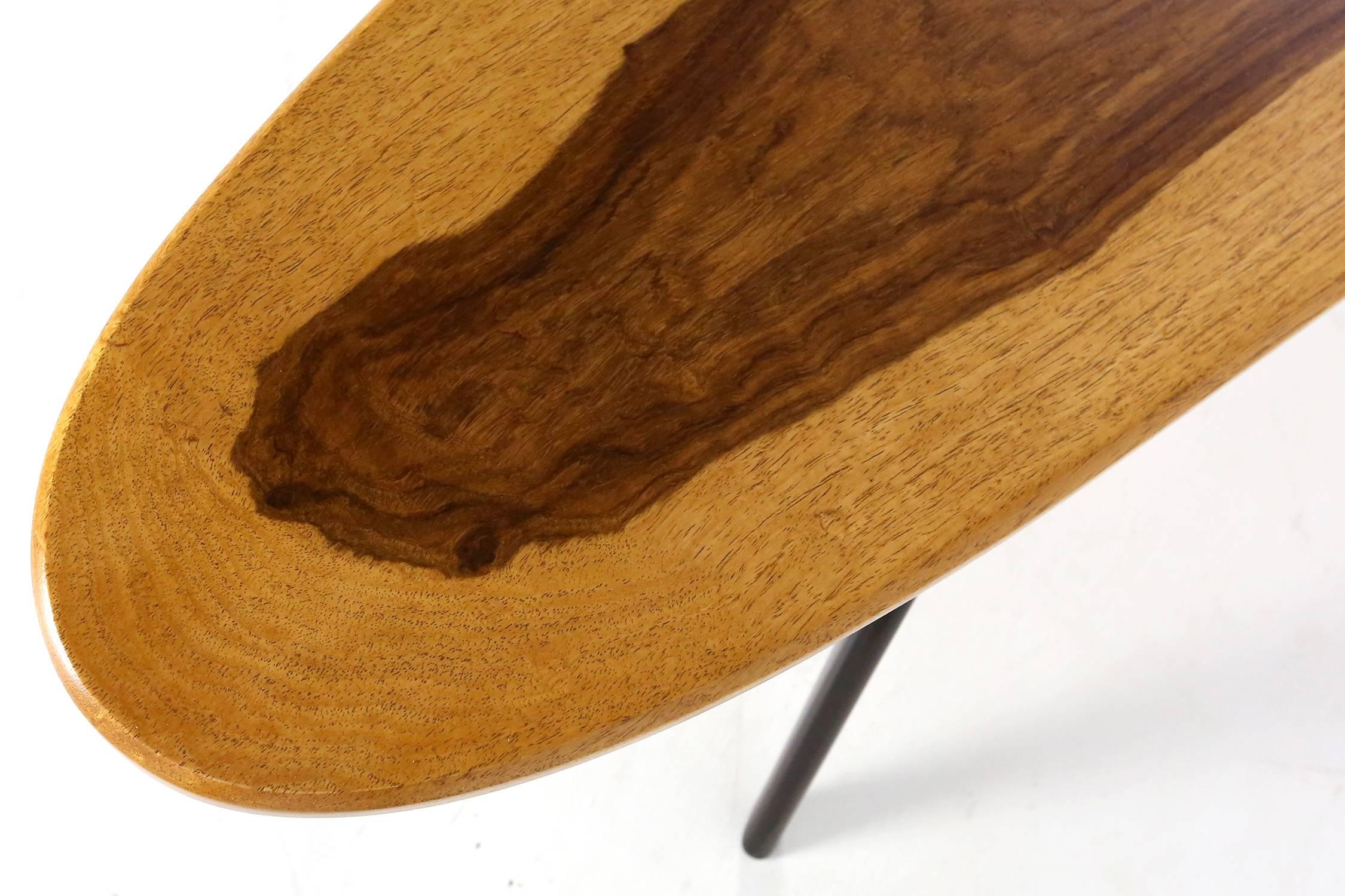 Vintage Italian Surfboard Coffee Table in Solid Walnut and Rosewood, 1960s For Sale 1