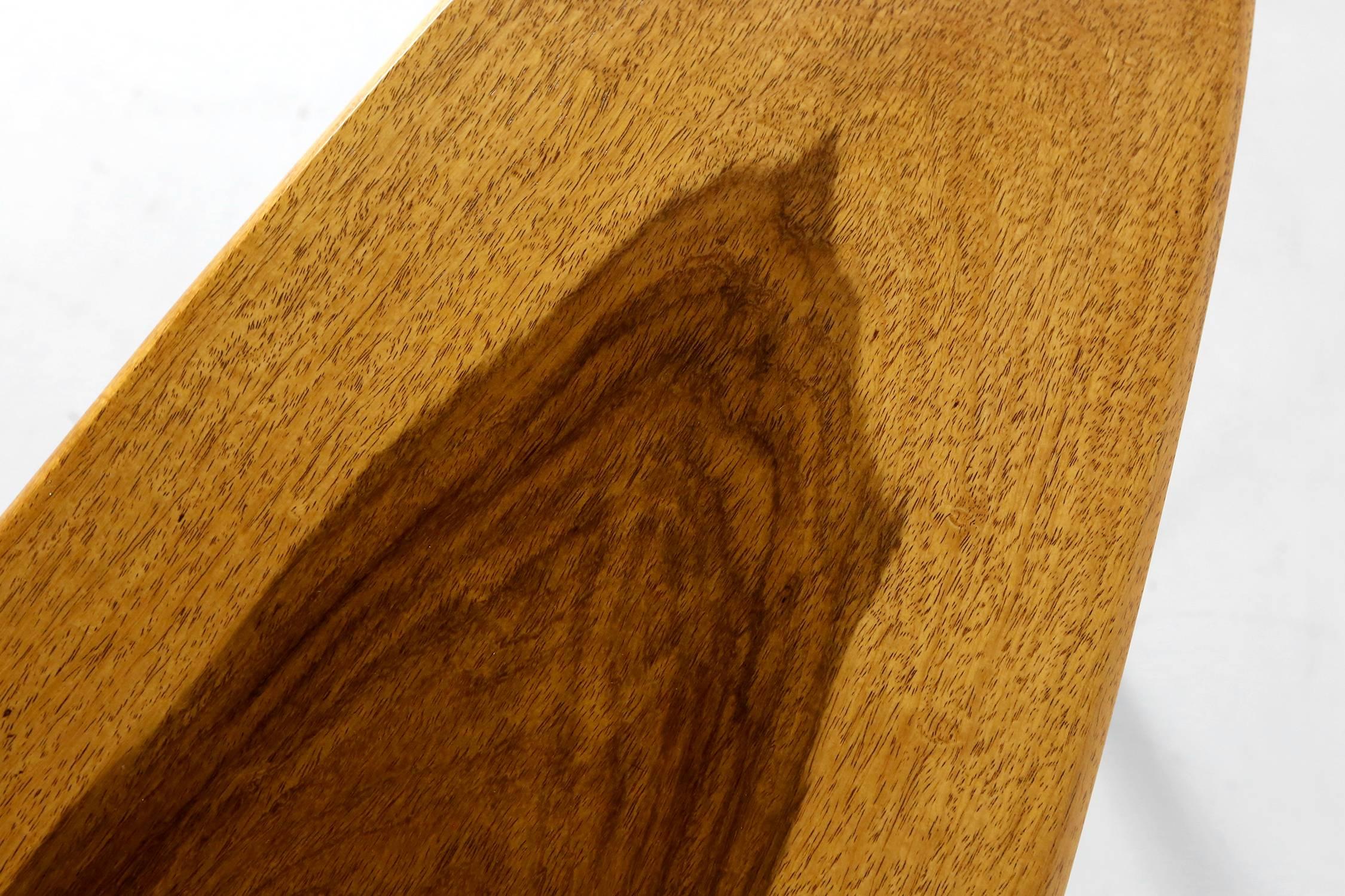 Vintage Italian Surfboard Coffee Table in Solid Walnut and Rosewood, 1960s For Sale 2