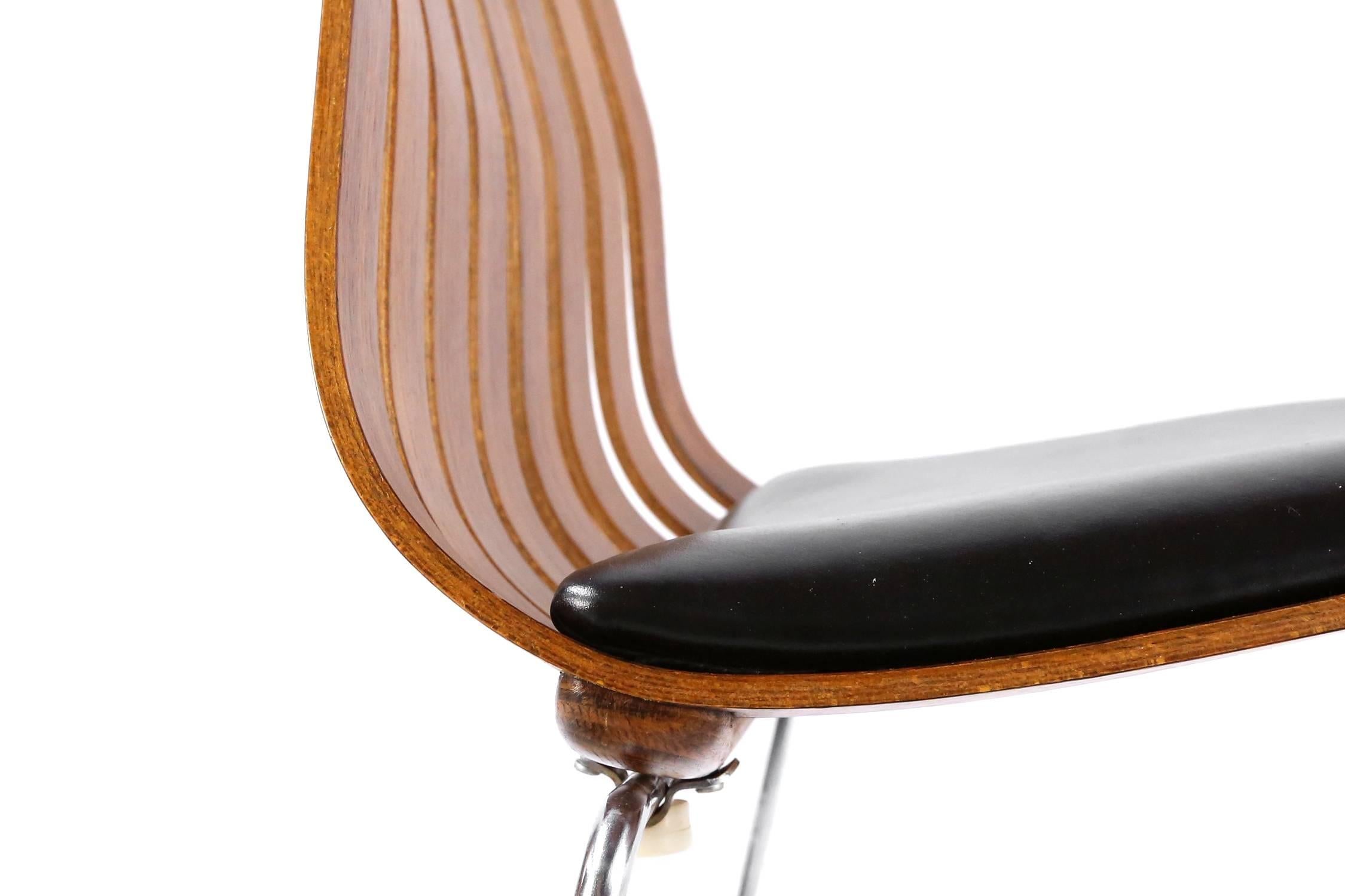 Mid-20th Century Five Hans Brattrud Rosewood Scandia Chairs Produced by Hove Mobler Norway For Sale