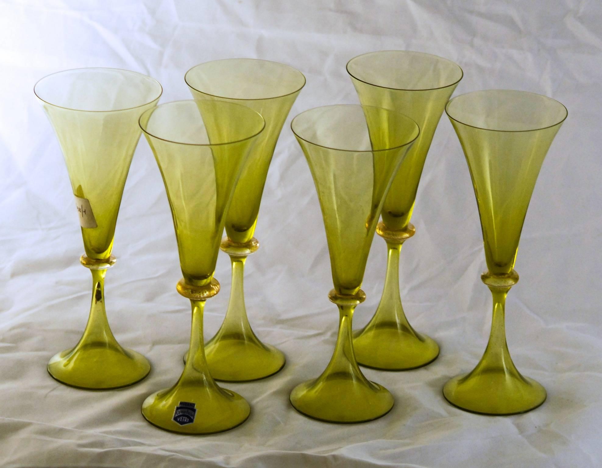 Murano Glass Cenedese Set of Six Flutes, Green Fumé with Gold Leaf Neck