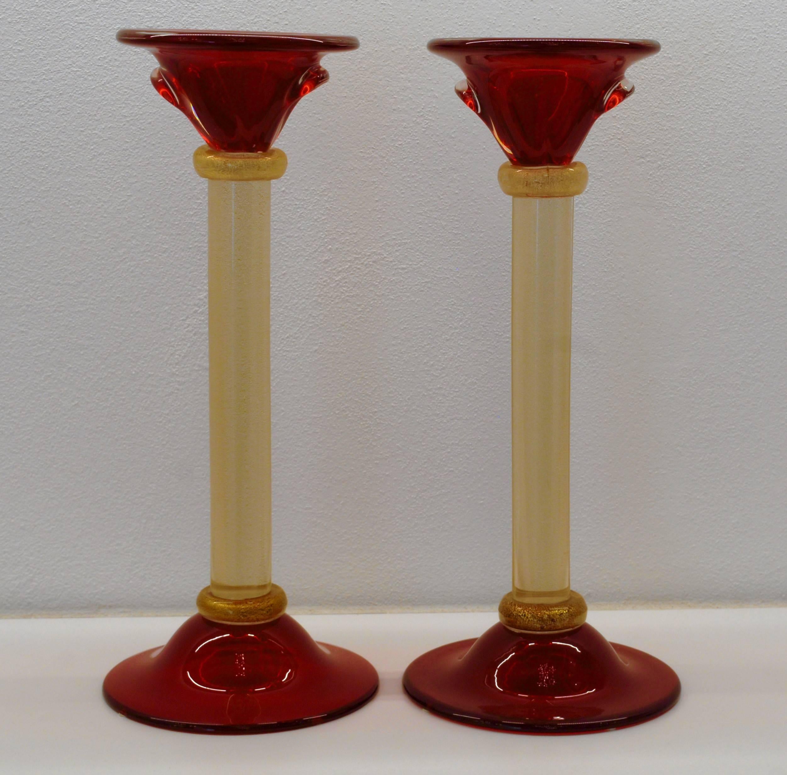 Modern Pair of Candlesticks, Romano Dona, Massiccio, Red and Gold Leaf, Murano