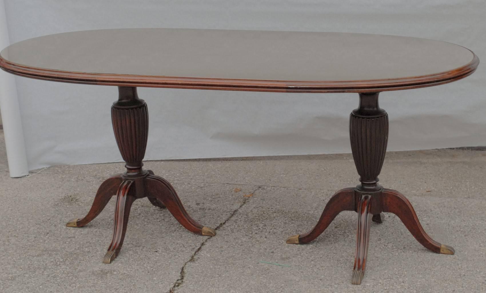 Mahogany Regency Revival Two Pillars Oval Dining Table, Glass Top, Cantu, 1950s In Good Condition In Tavarnelle val di Pesa, Florence