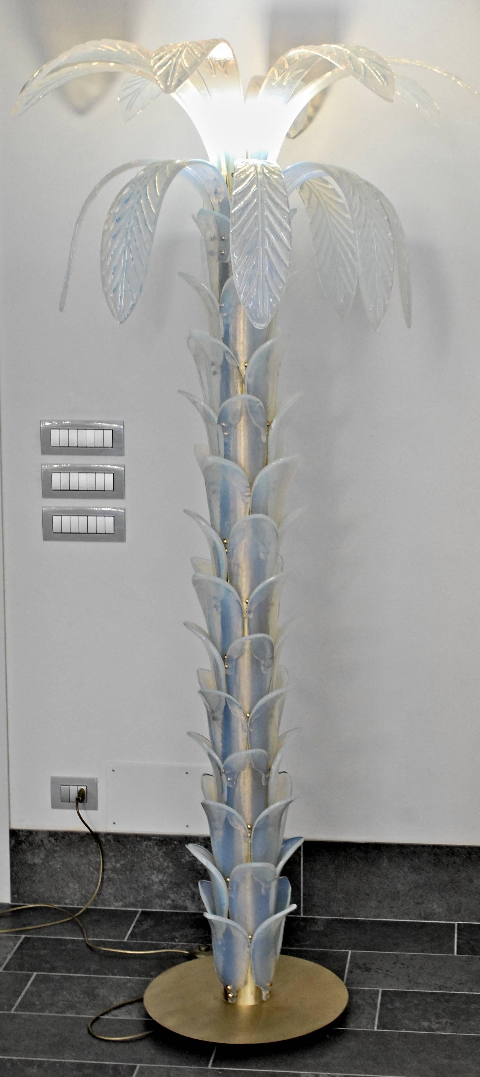 Two Opaline Palm Lamp, Murano, Eight Long Leaves, 52 Stem Elements, 1990s 2