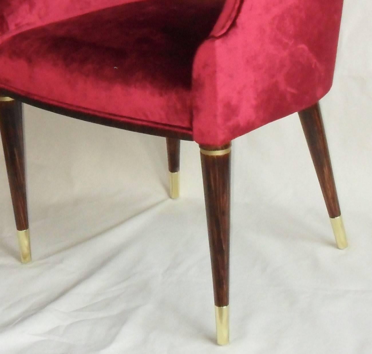 Set of 6 Red Velvet Armchairs, Midcentury Style, Luxury Details, Italia In Excellent Condition In Tavarnelle val di Pesa, Florence