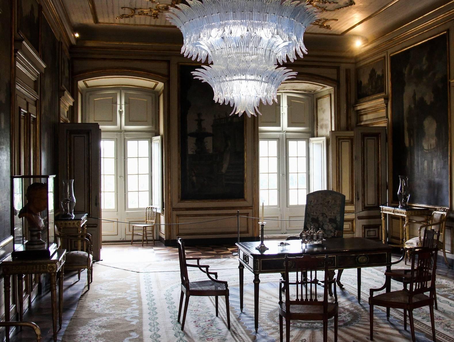 Large Palmette Opaline Murano Chandelier, Four Tiers in Barovier Style, 1990s 2