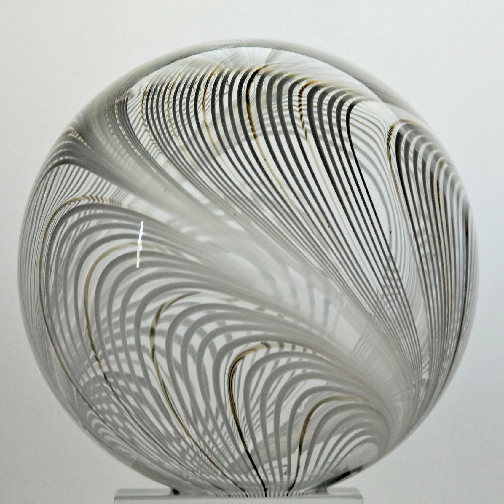 Murano Glass Large Murano Globe, Filigrana Rare Fenice Feathering, Venini 1960 Attribution