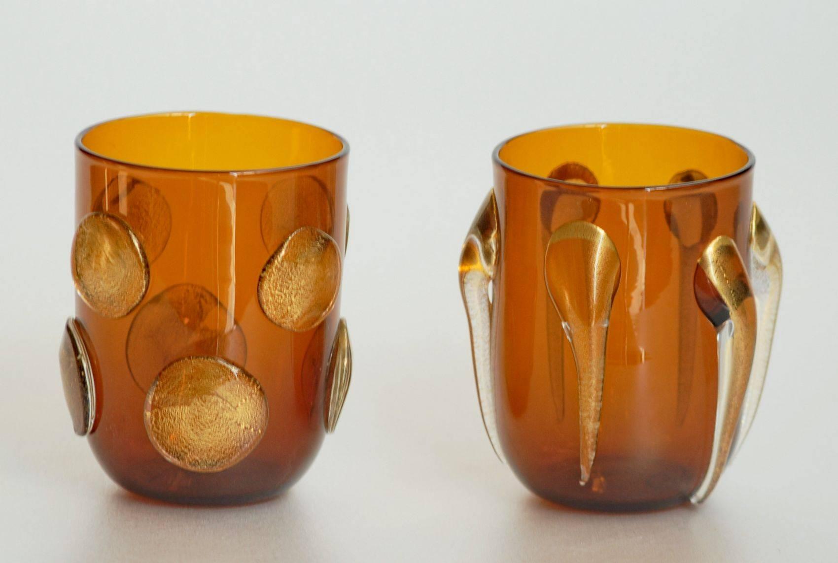 Six Tumblers, Gold Leaf Applications on Deep Amber, Cenedese Style, Murano 1990s In Excellent Condition In Tavarnelle val di Pesa, Florence