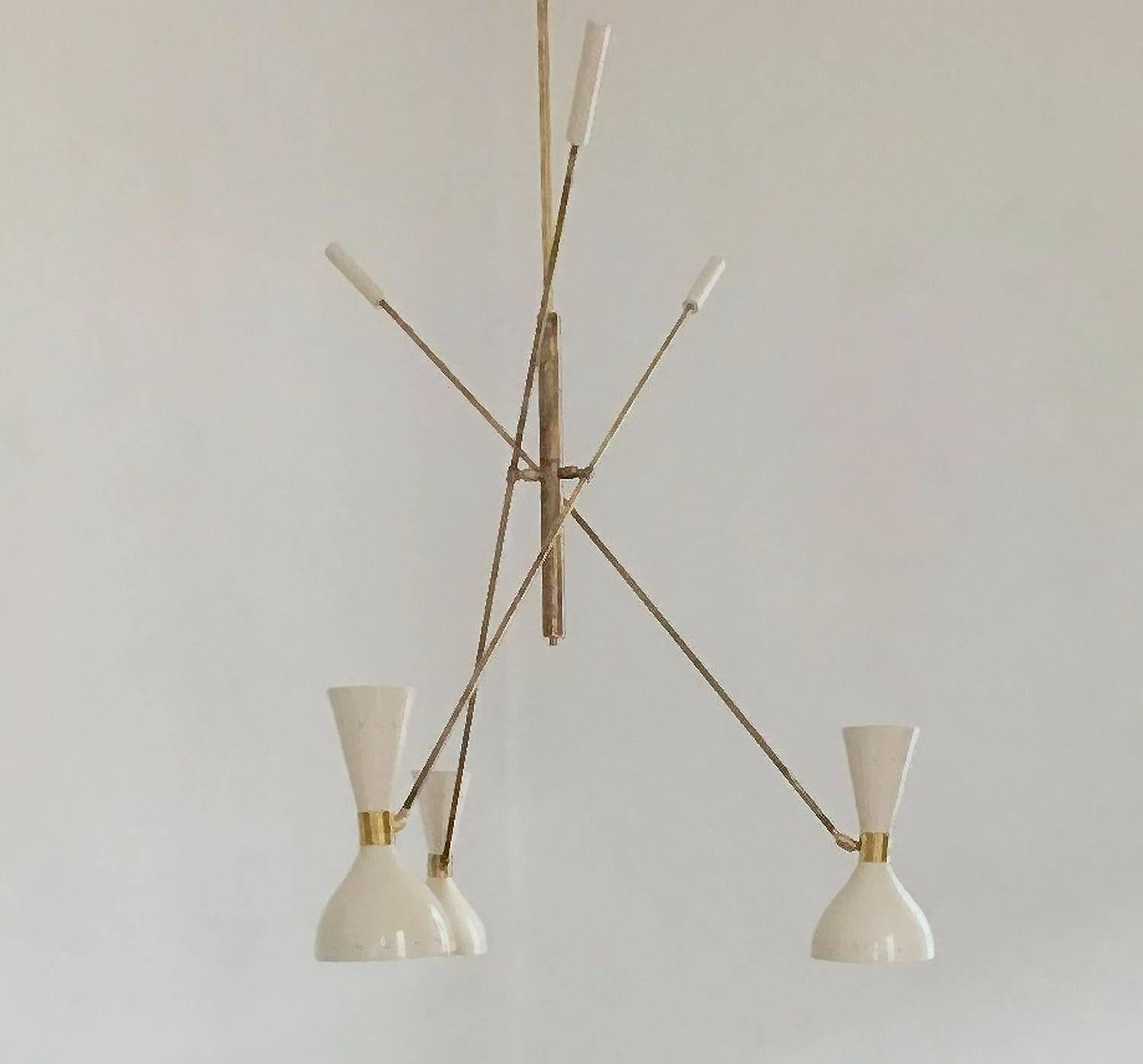 Patinato Lampadario a tre bracci regolabili in stile 