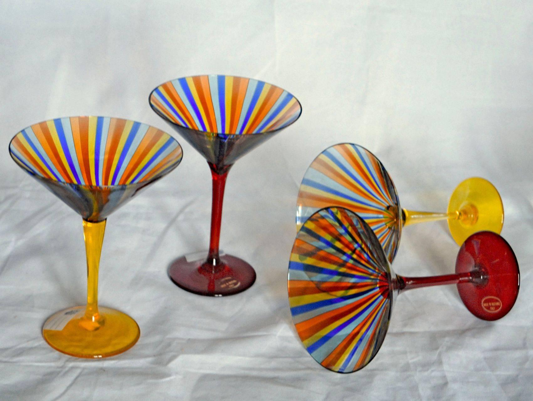 Eight Martini Glass, Cenedese a Canne, Uranium Yellow, Signed, circa 1960 2