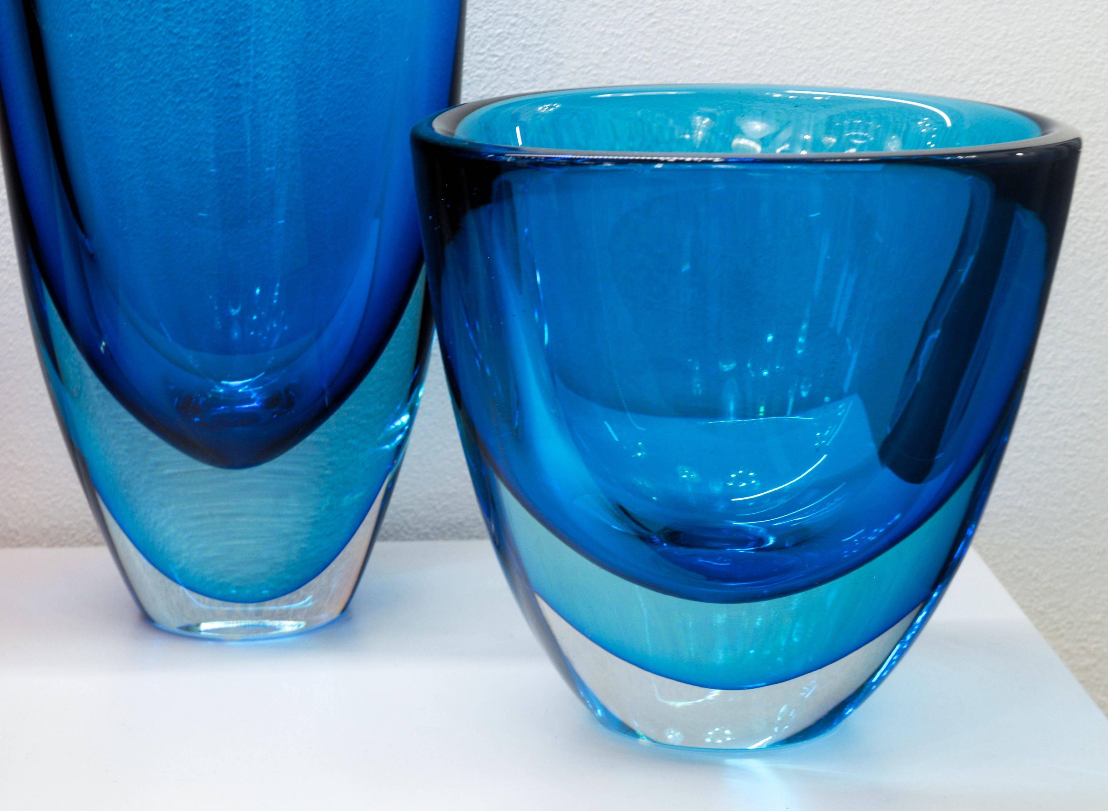 Stefano Toso Pair of Sommerso Acquamare and Cobalt Vases, Massiccio with Sbruffi 1
