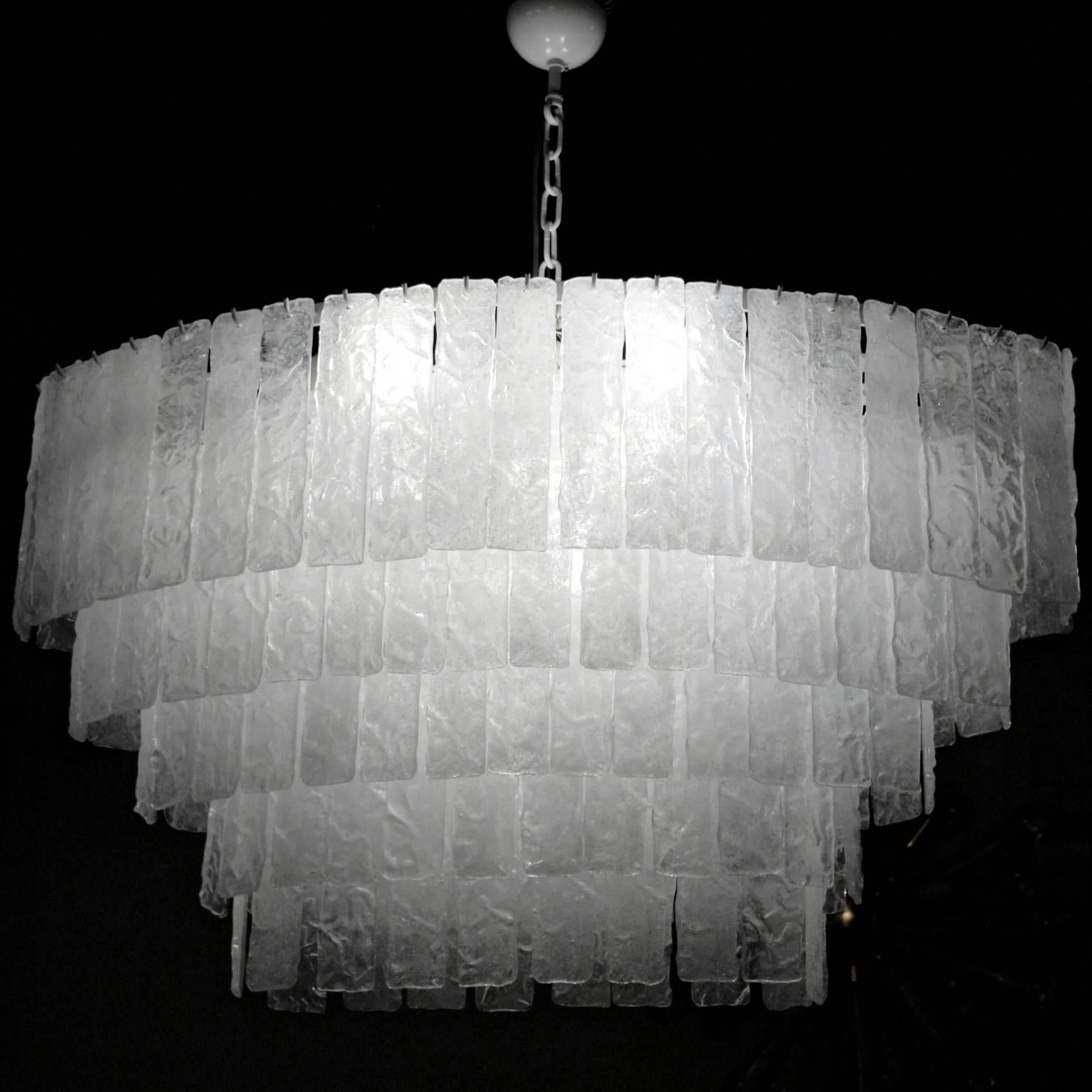 20th Century Five-Tier Oval Chandelier, Murano about 140 Elements Attributed to Toni Zuccheri