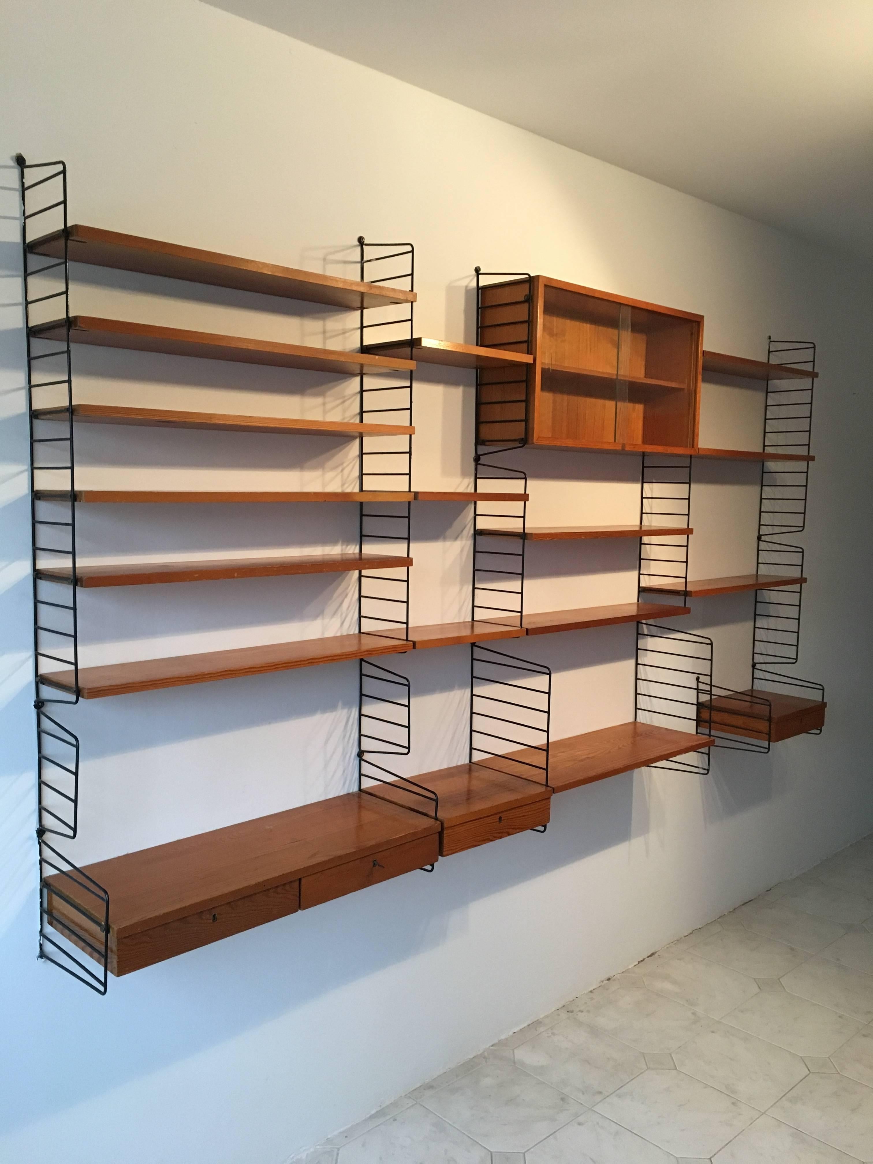 Swedish Shelf System String For Sale