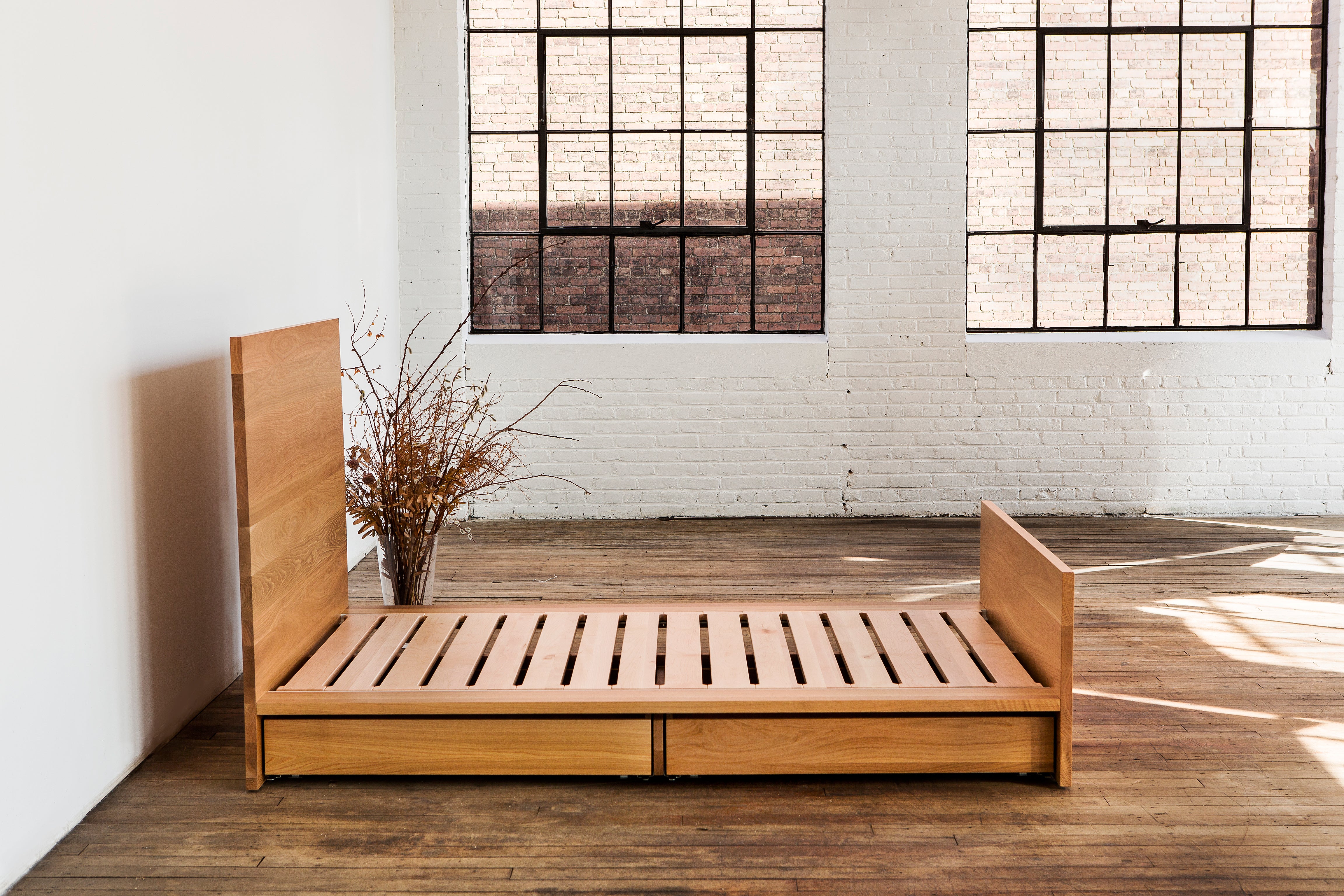 Ab6, Queen Size Contemporary White Oak Platform Bed With Two Storage Ab6, Queen Size Contemporary White Oak Platform Bed With Two Storage