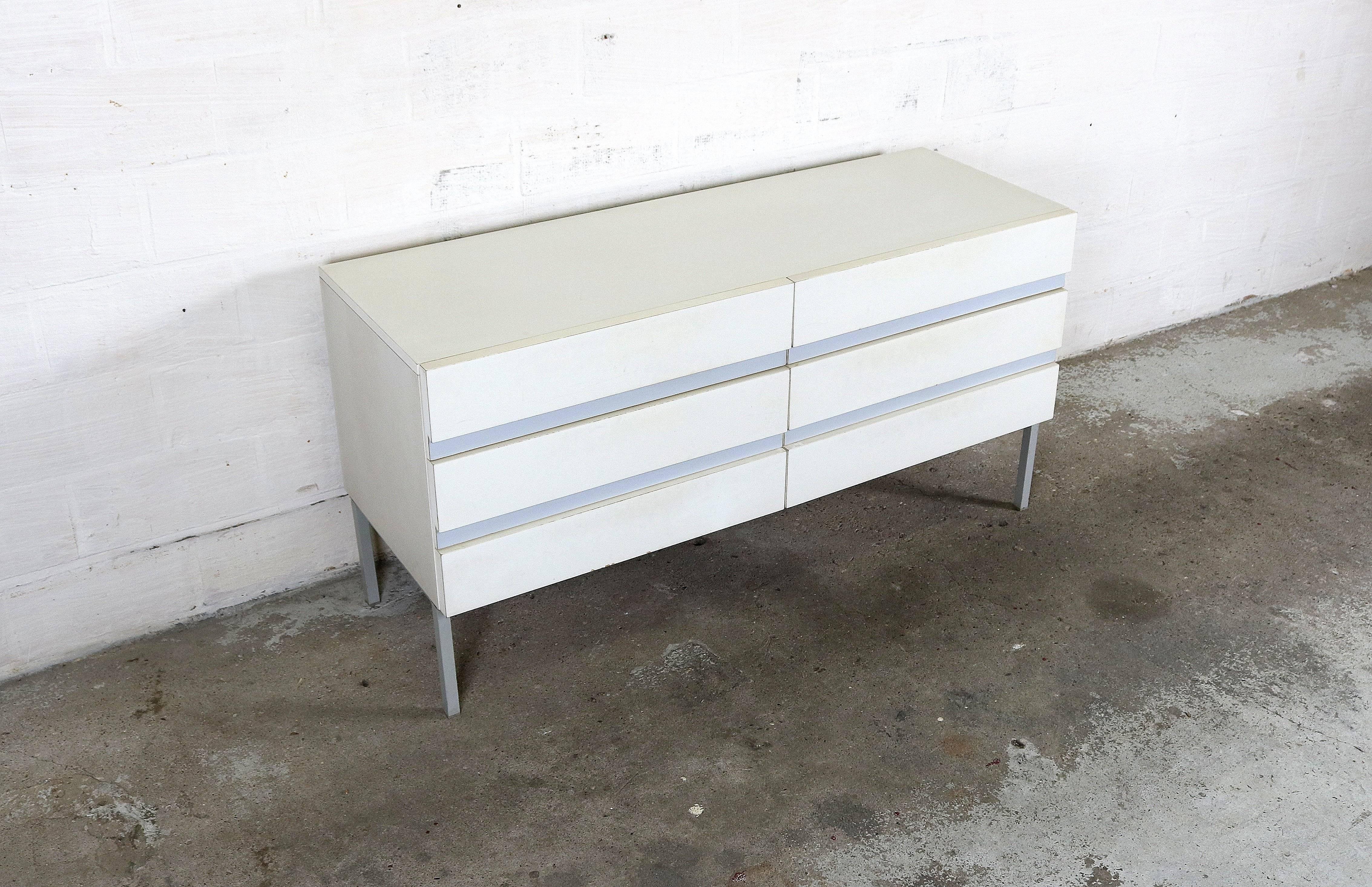 Mid-Century Modern Chest of Drawers by Interlübke For Sale
