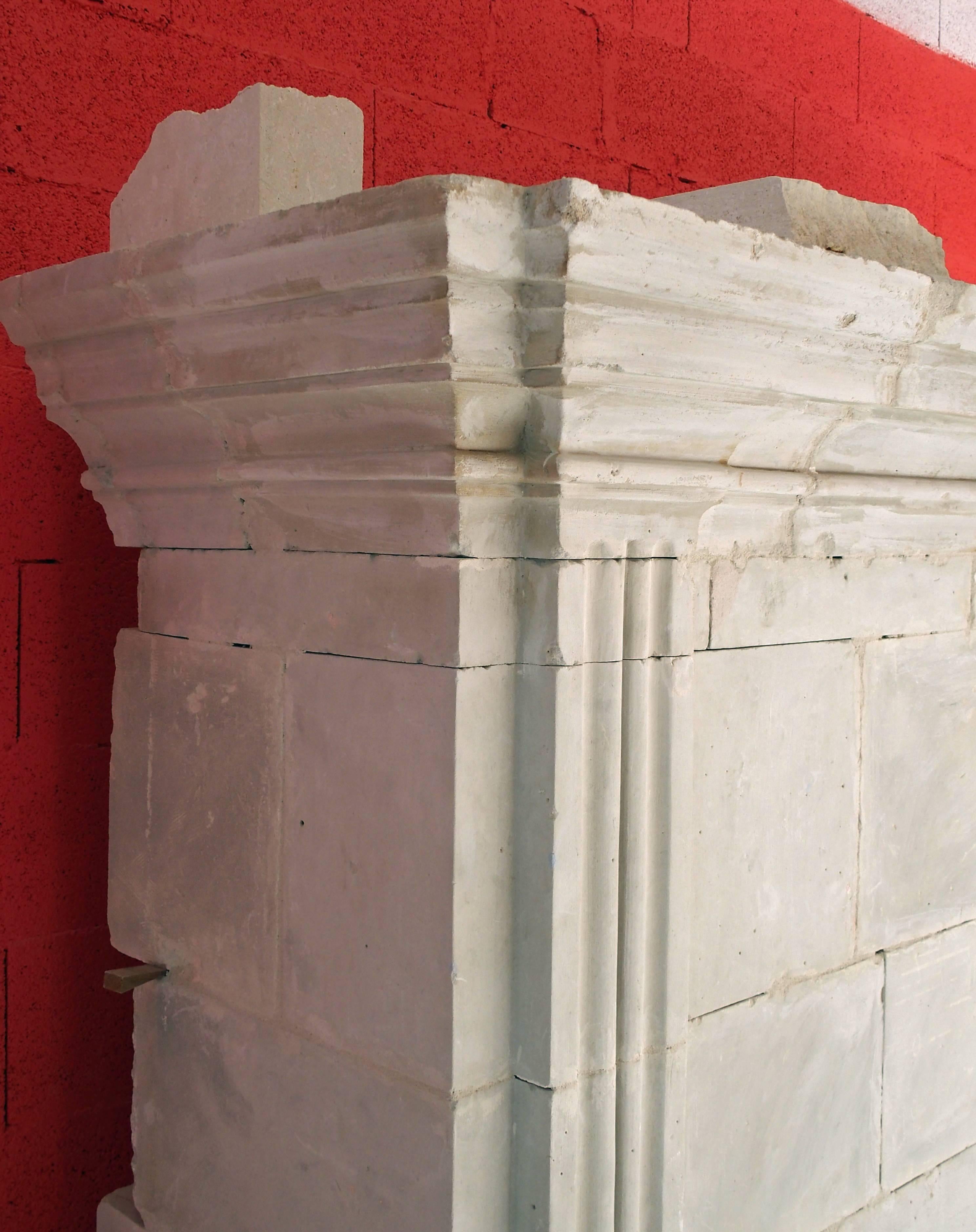 18th Century Louis XV Fireplace with Trumeau Hand-Sculpted in French Limestone For Sale 3