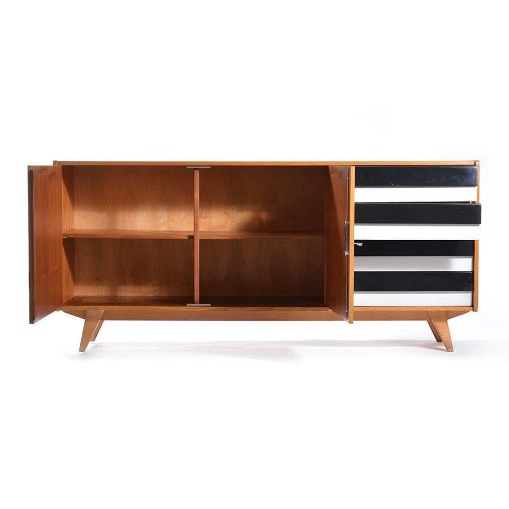 Mid-Century Modern Sideboard  Chest of Drawers U-460 For Sale