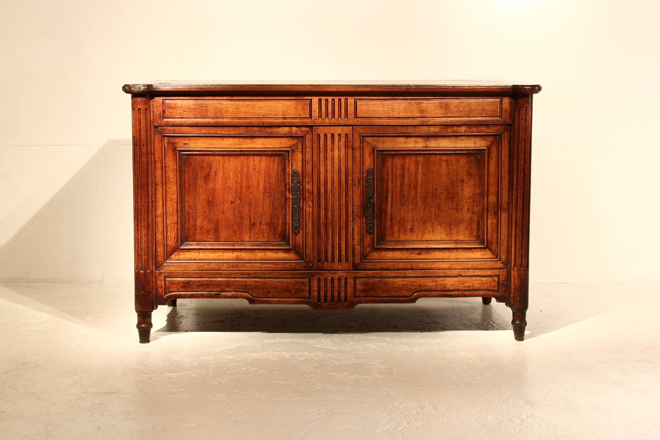 18th century French cherrywood buffet of good form and great color.

  
