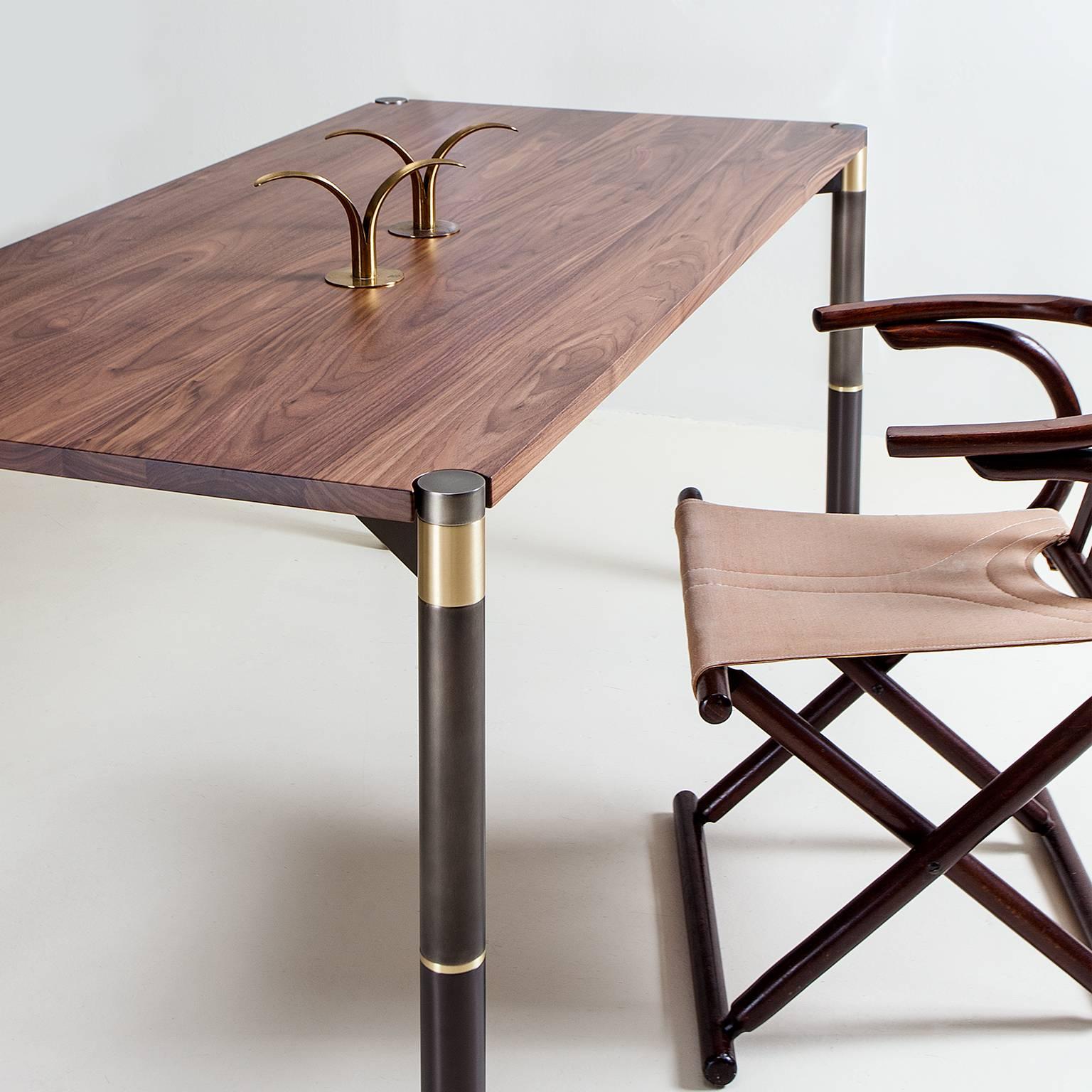 Moderne Petite table ou bureau de salle à manger Nova par AVRAM RUSU STUDIO en vente