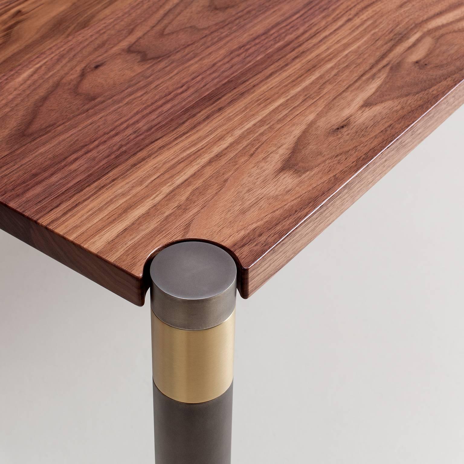 Américain Petite table ou bureau de salle à manger Nova par AVRAM RUSU STUDIO en vente