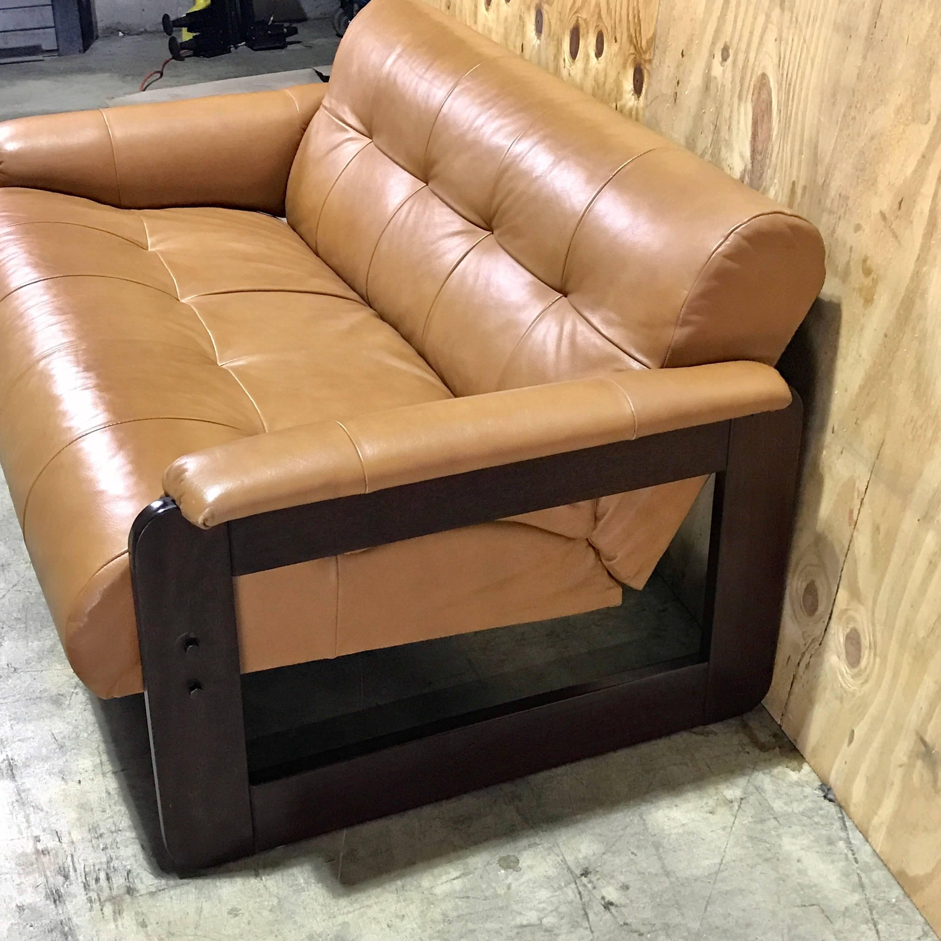 Brazilian Rosewood and Camel Leather Loveseat by Percival Lafer In Excellent Condition In West Palm Beach, FL