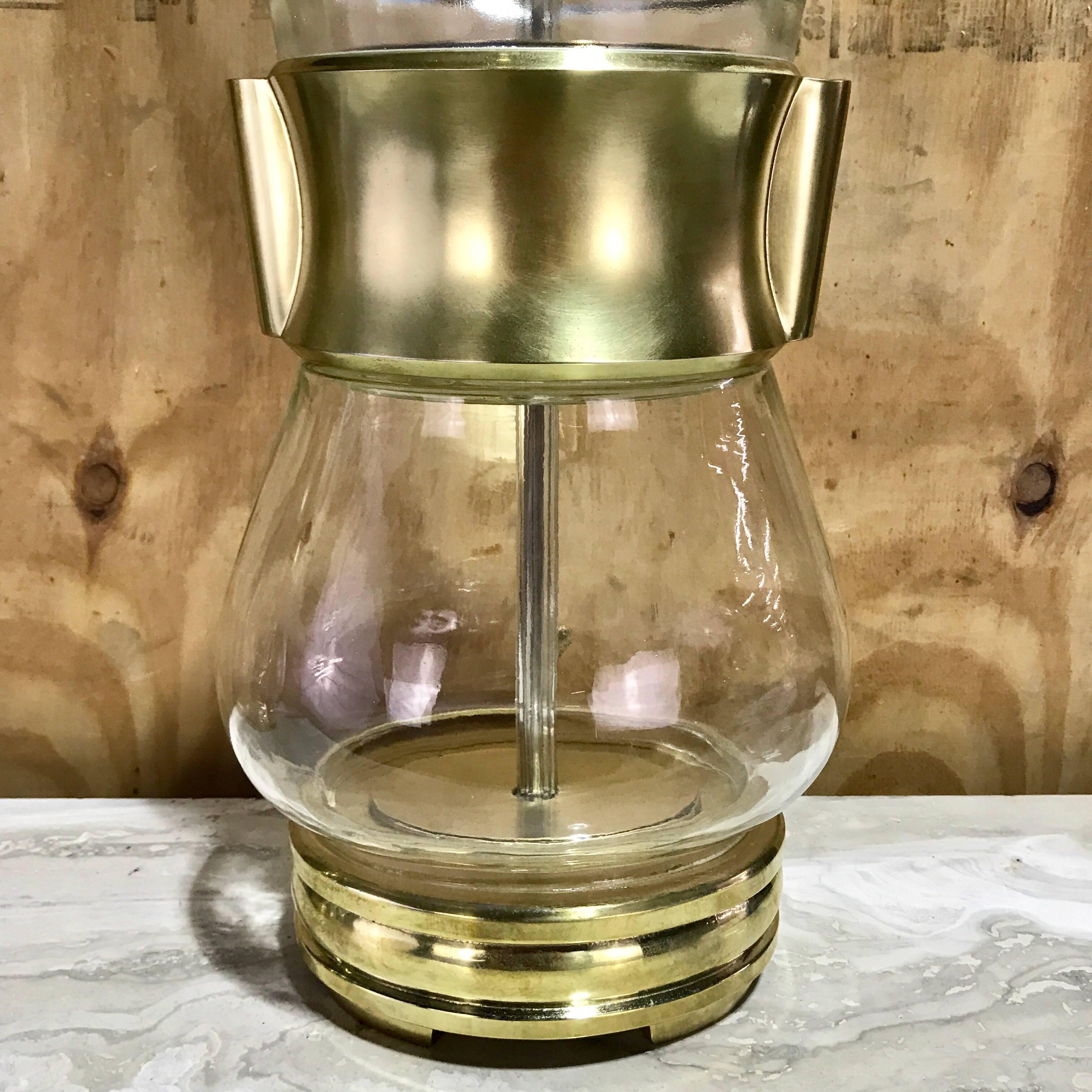 Italian Pair of Midcentury Hu Style Brass and Murano Glass Lamps