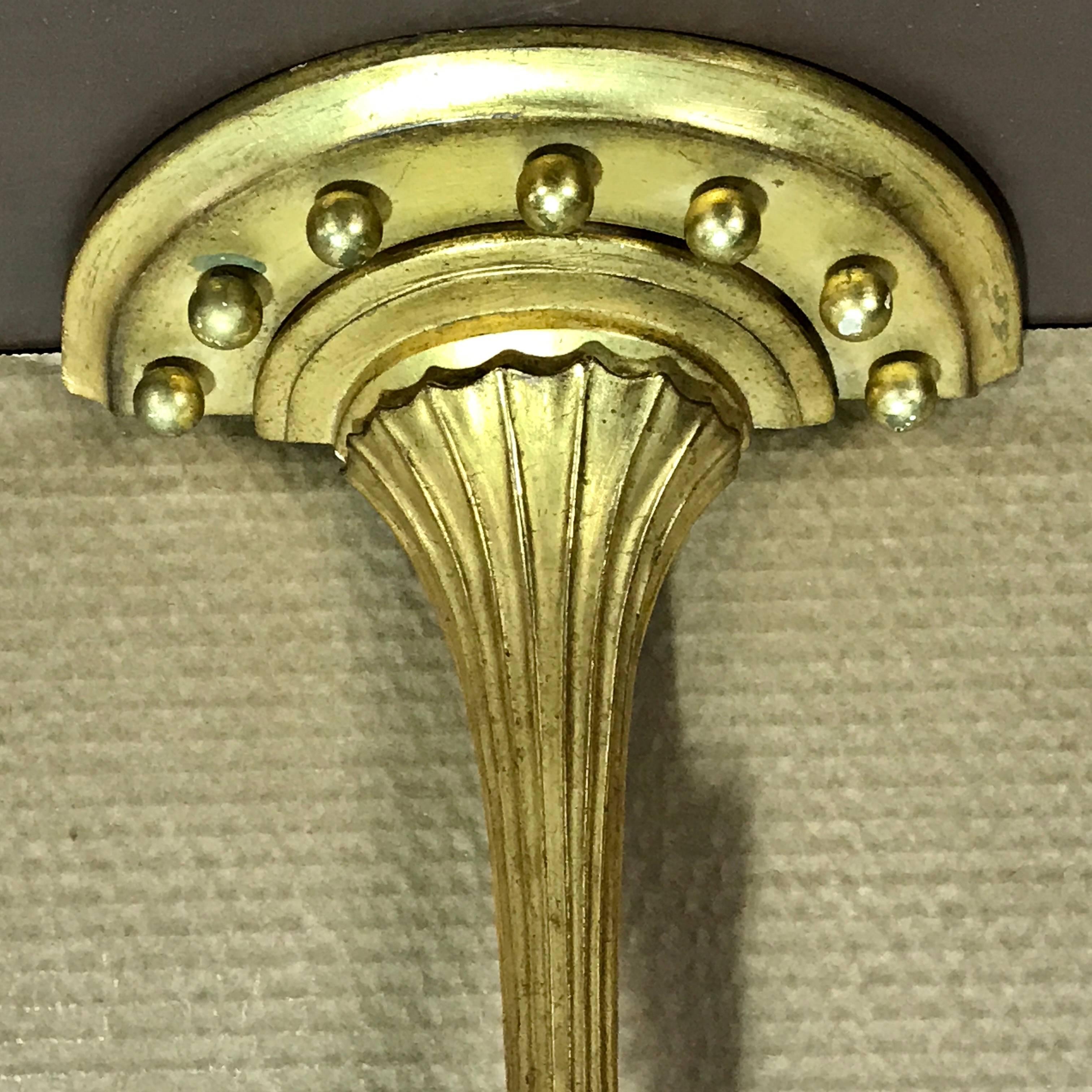 Mid-20th Century Pair of Tall and Sleek Neoclassical Gilt Wall Brackets, by Borghese