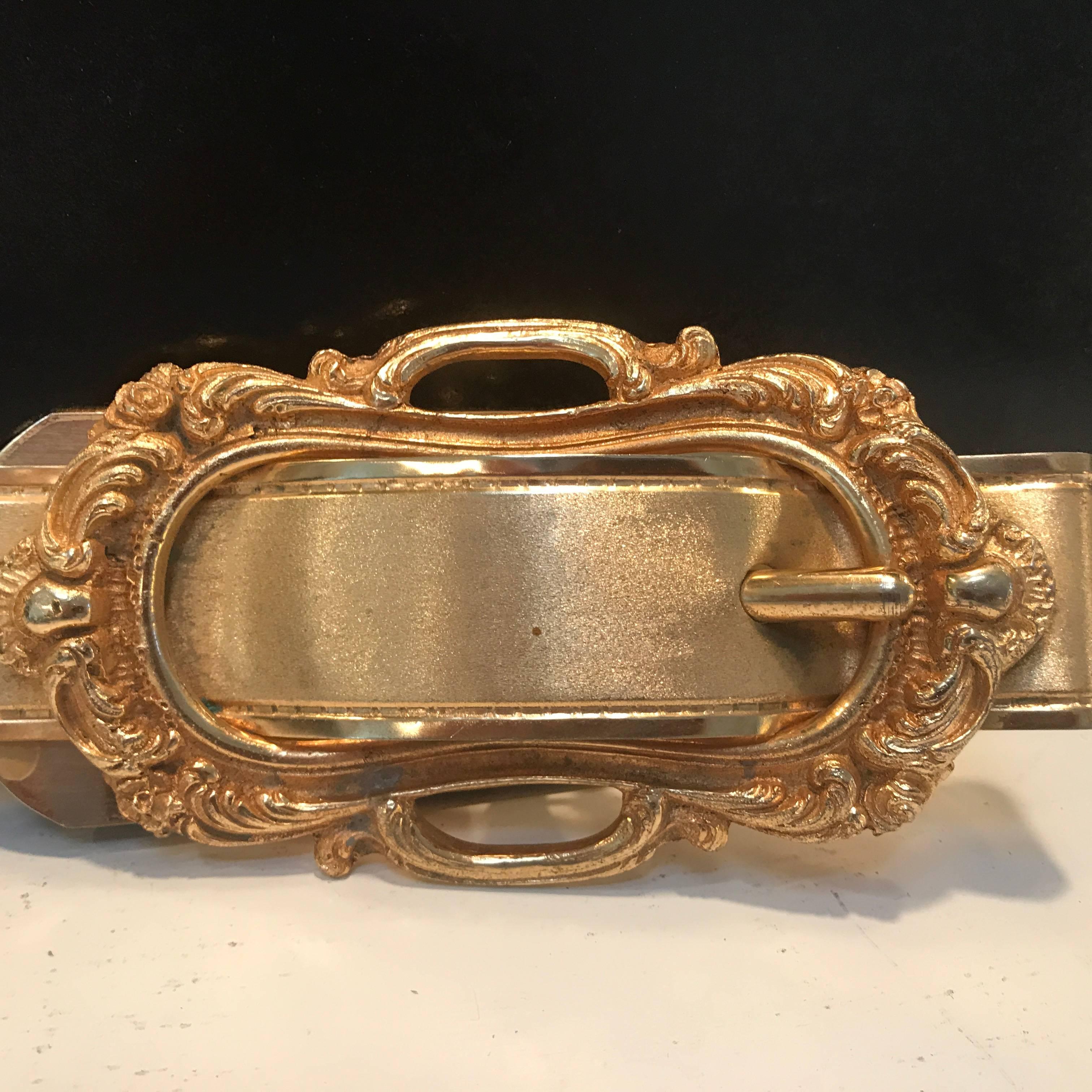 Ormolu Italian Gilt Bronze Buckle Motif Desk Clip, in the Style of Gucci