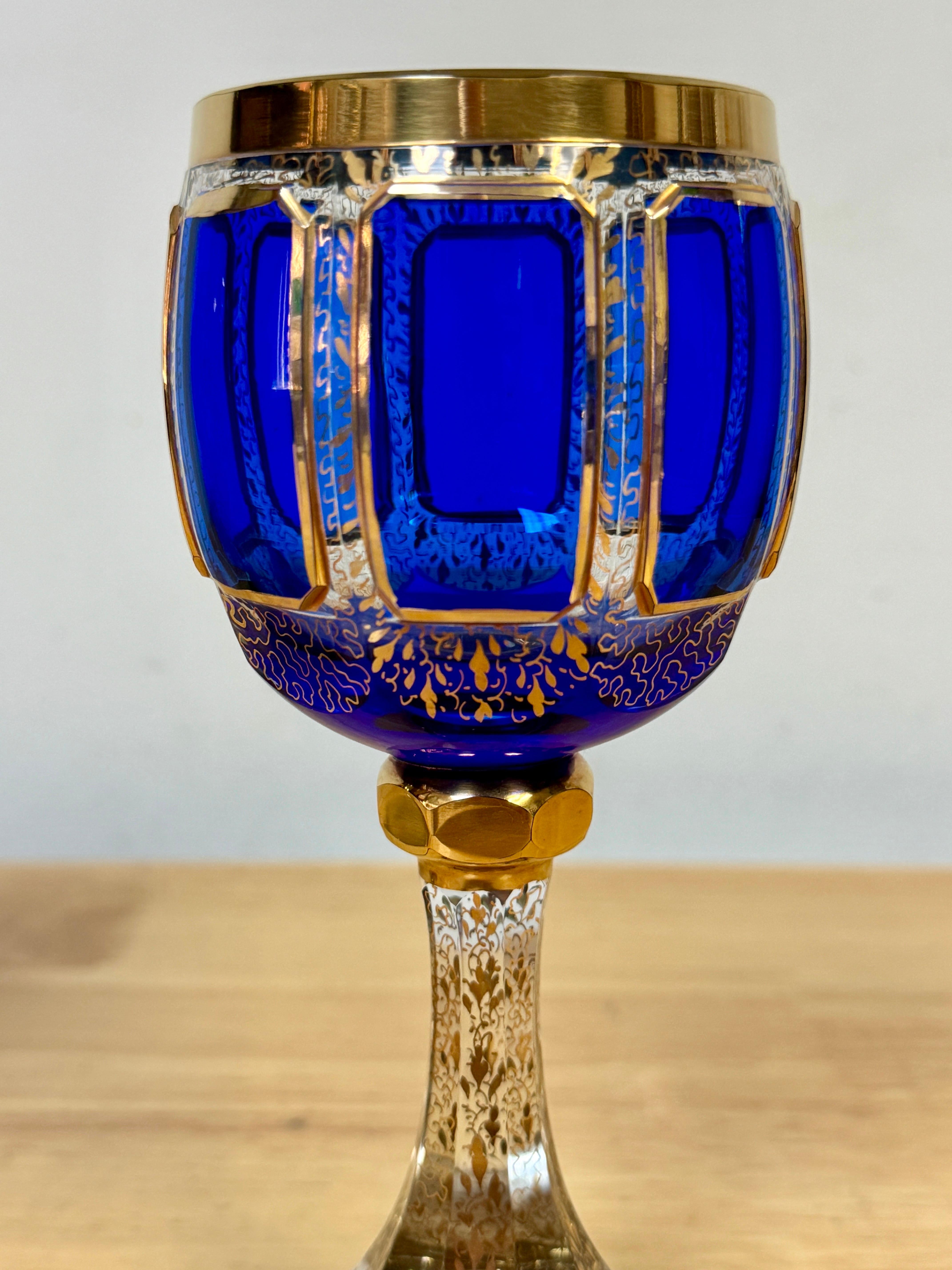 Dieci calici Moser con pannello in cobalto smaltato d'oro, anni '30 ca. in vendita 9