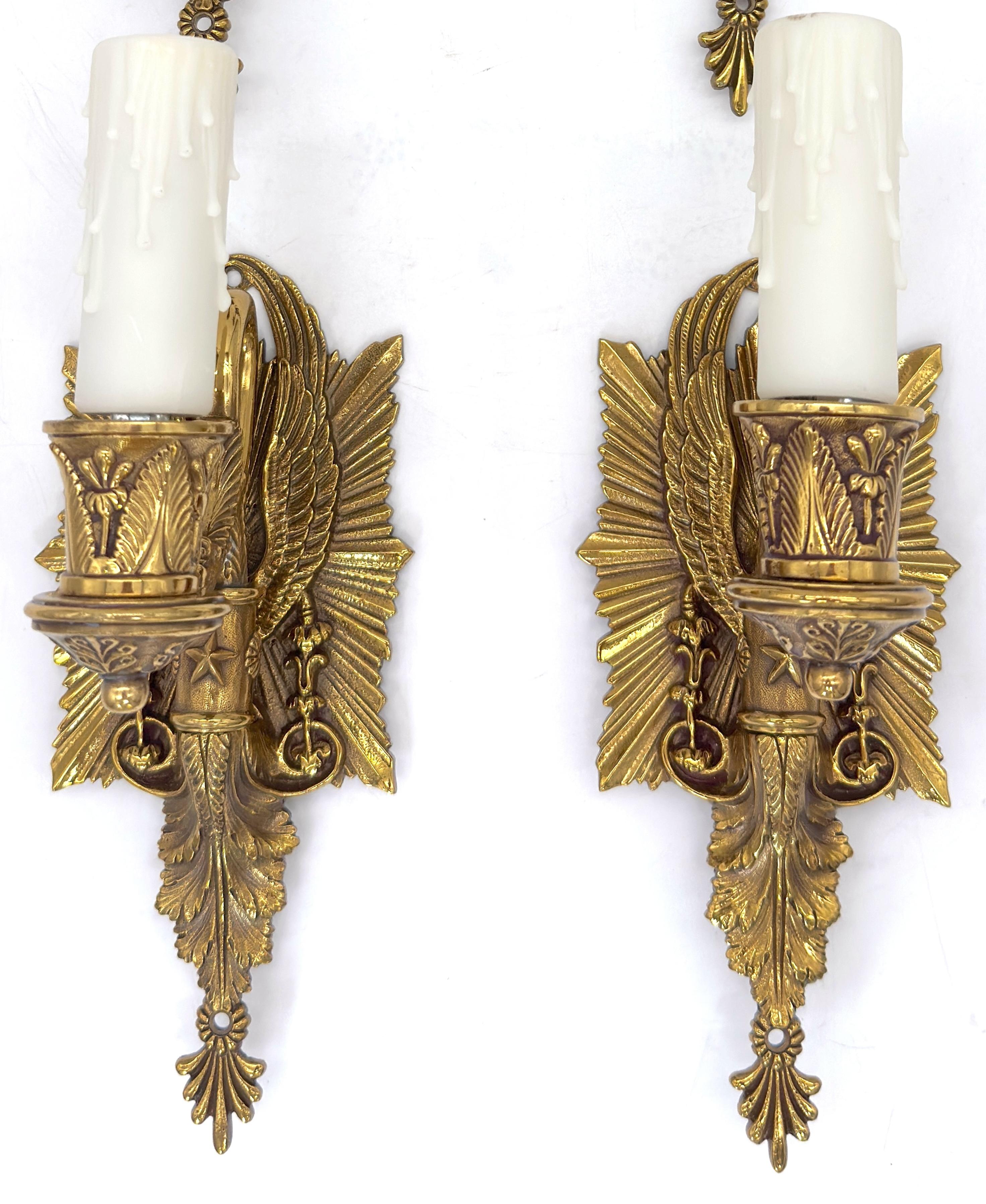 Pair of Diminutive Neoclassical Bronze Wall Sconces, Attributed P.E. Guerin In Good Condition For Sale In West Palm Beach, FL