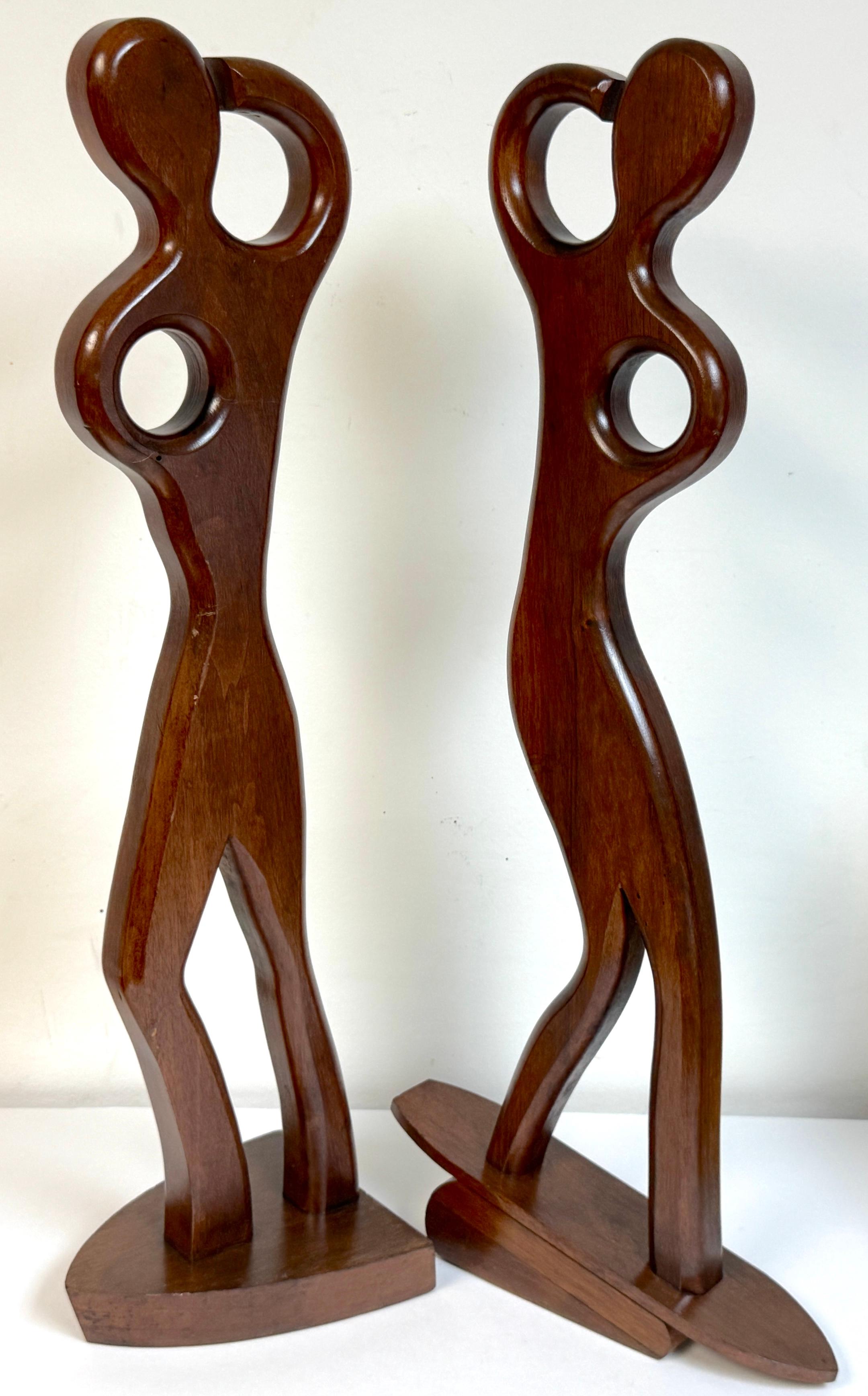 Coppia di sculture in teak di William Westenhaver per Witco - Il diportista e il surfista In condizioni buone in vendita a West Palm Beach, FL