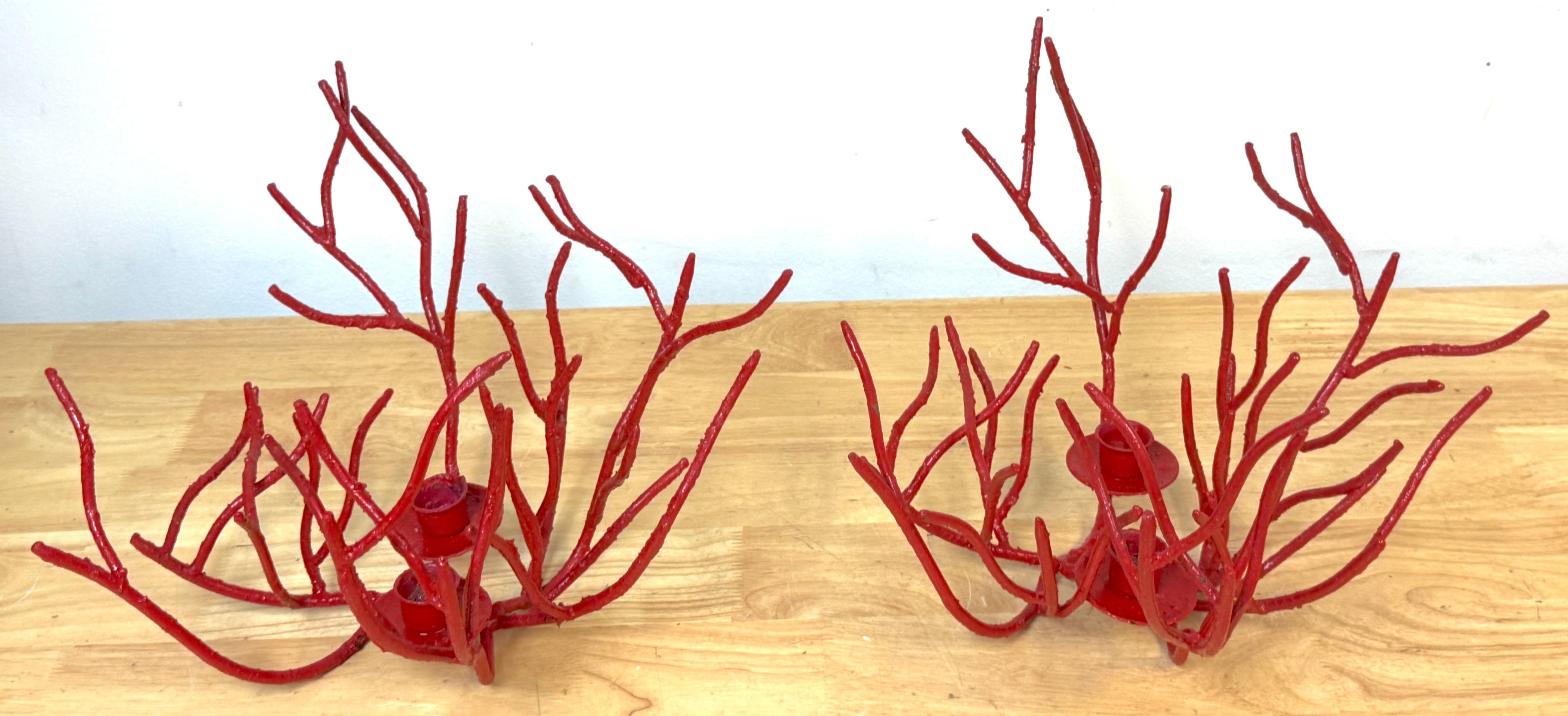 Smaltato Coppia di candelabri italiani a forma di corallo nello stile di Tony Duquette in vendita