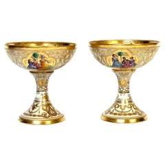 Pair of Ambrosius Lamm Dresden Porcelain Coupes or Compotes, circa 1935