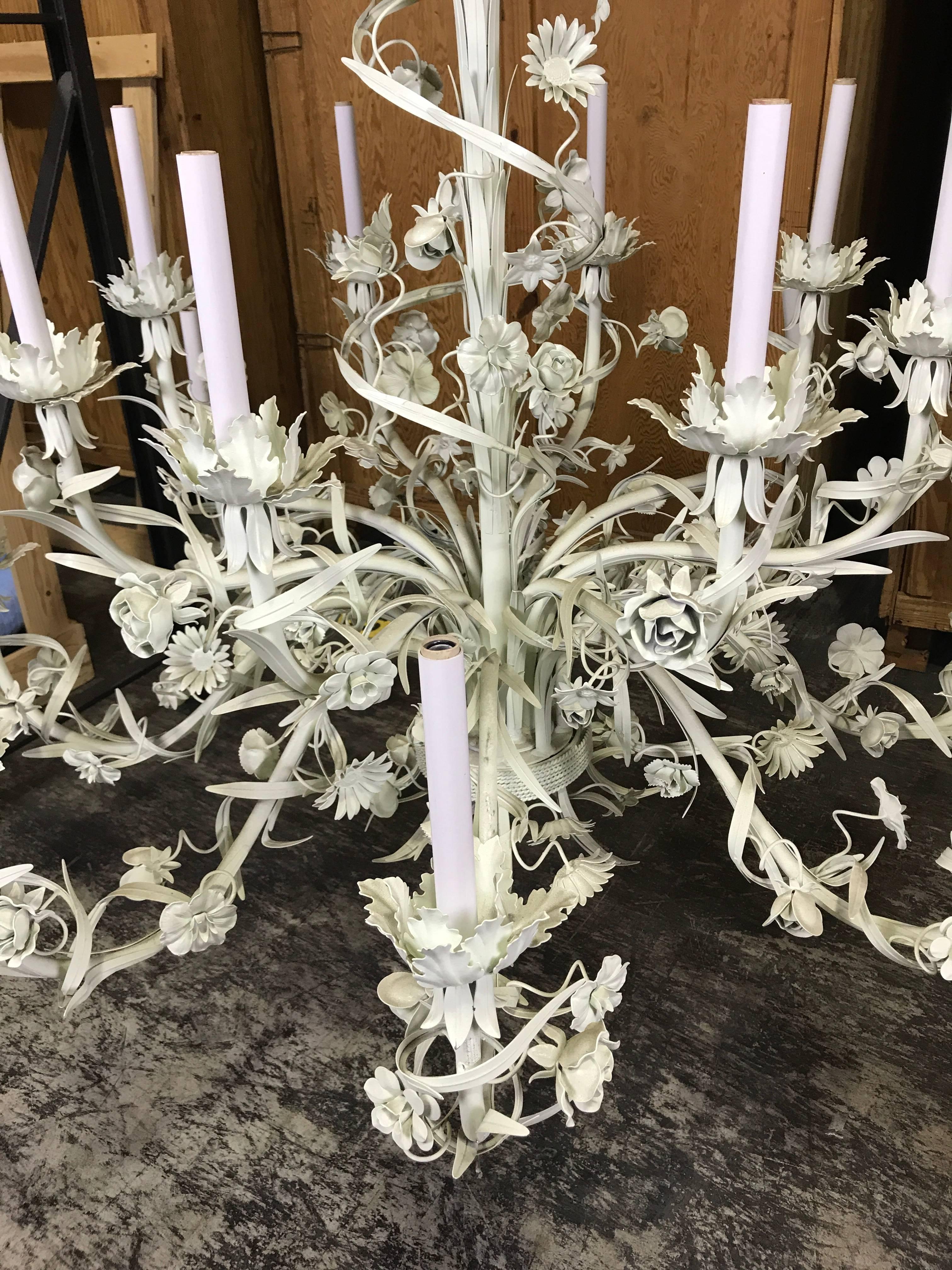 Romantic Beautiful Large-Scale Italian Sixteen Light Two-Tier White Floral Chandelier