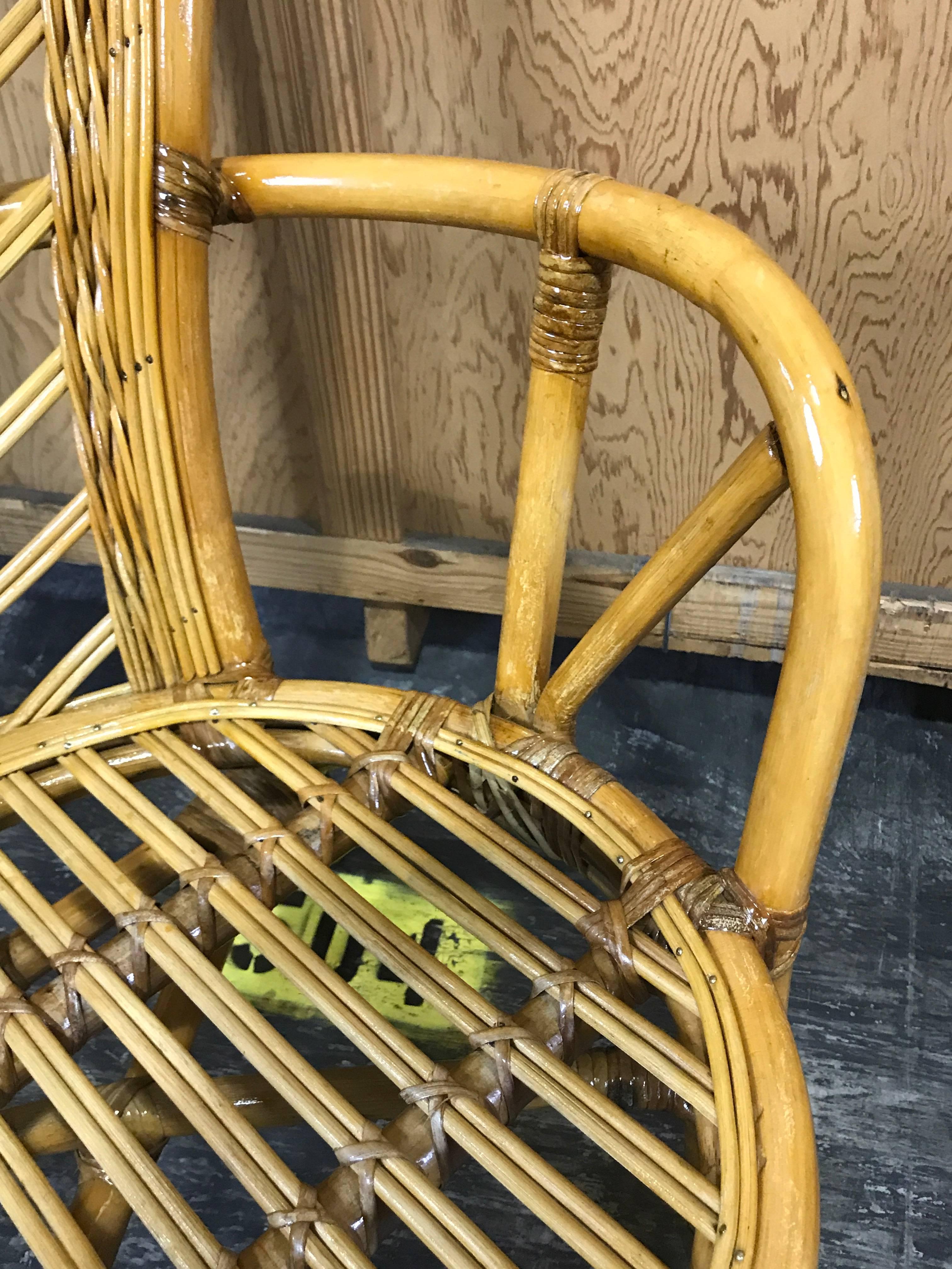 Mid-Century Modern Italian Exotic Leaf Motif Rattan Armchair In Excellent Condition In West Palm Beach, FL
