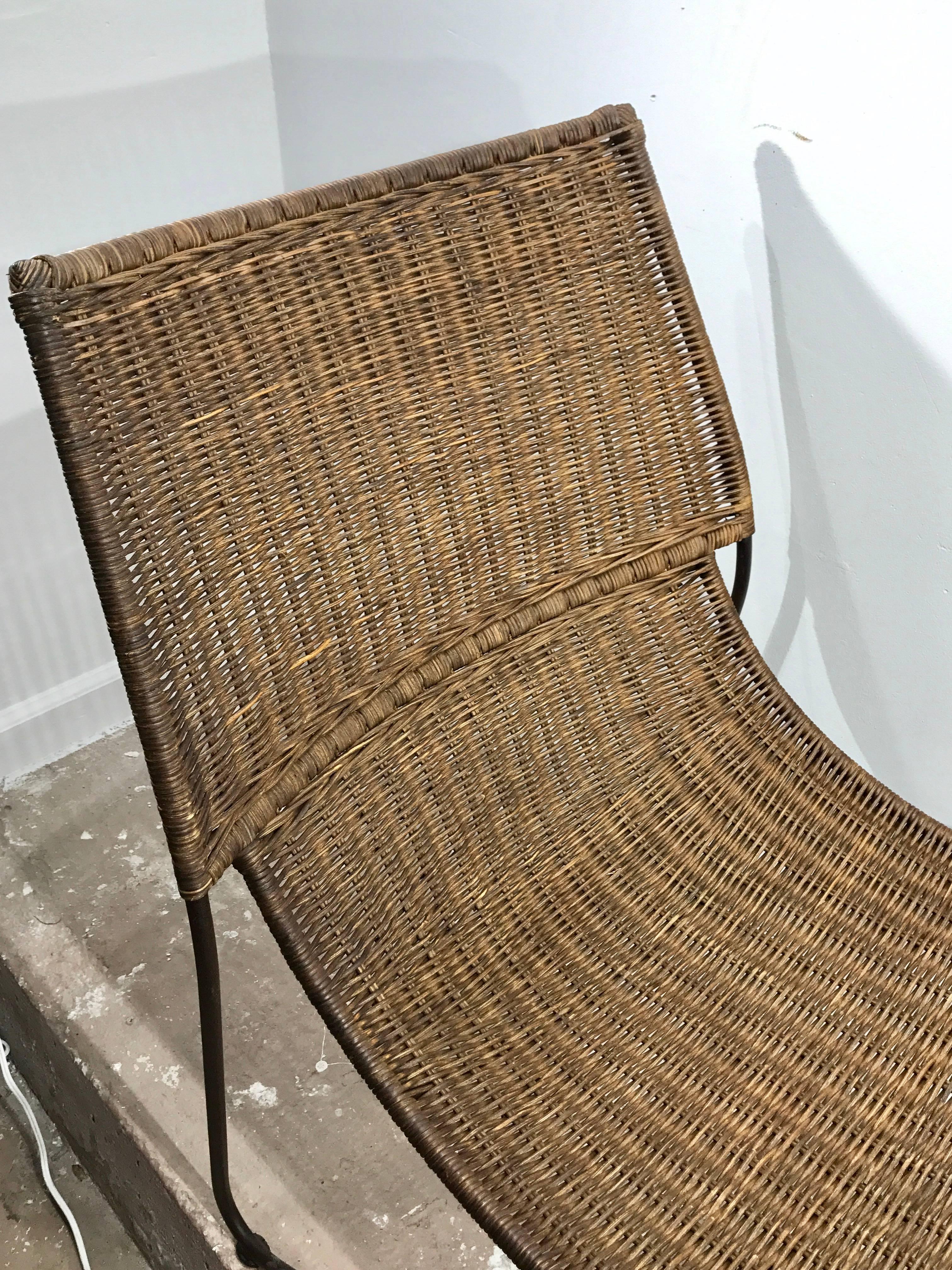 Mid-Century Modern Great Pair of Mid-Century Sling Wicker Lounge Chairs