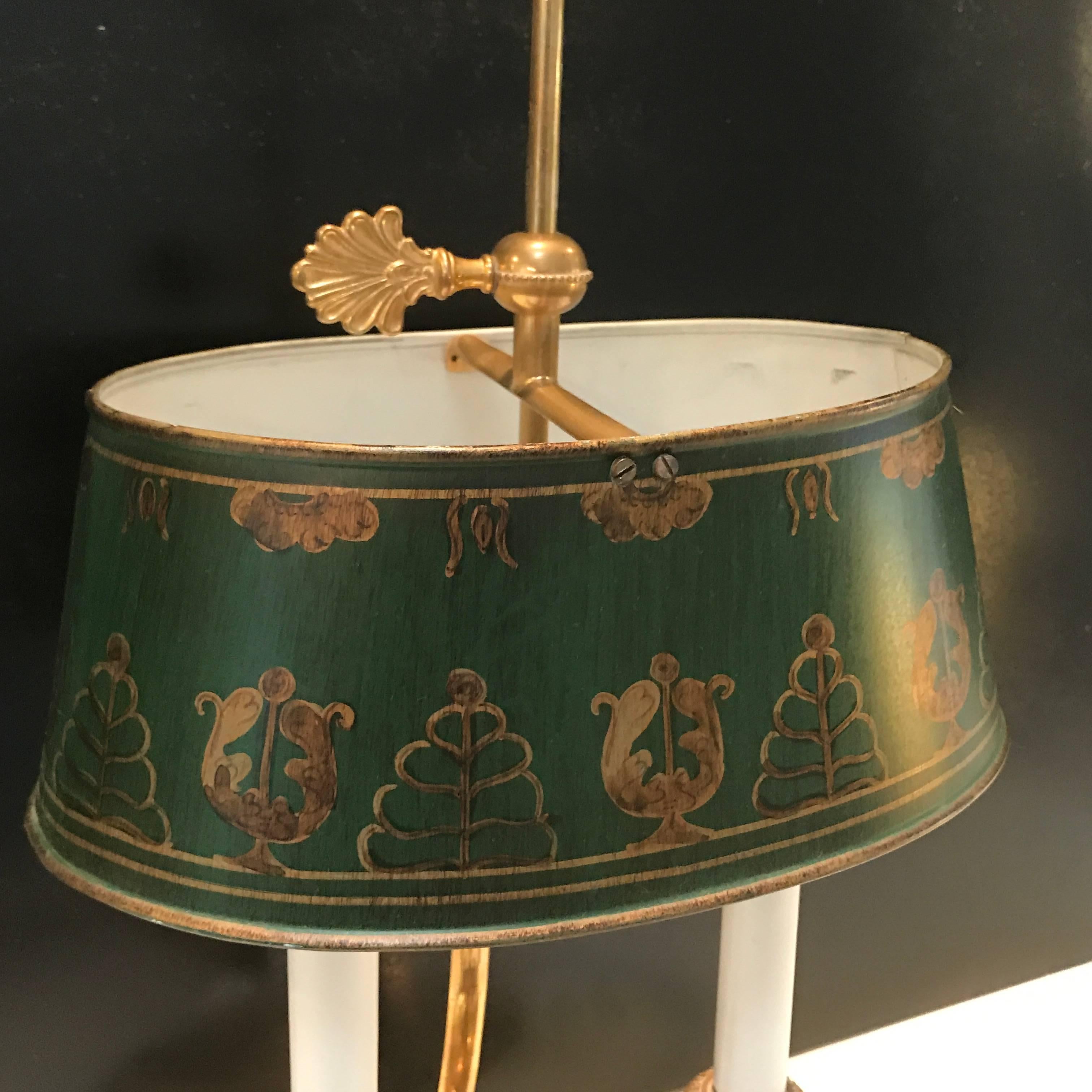 French Gilt Bronze Bouillotte Lamp In Excellent Condition In West Palm Beach, FL