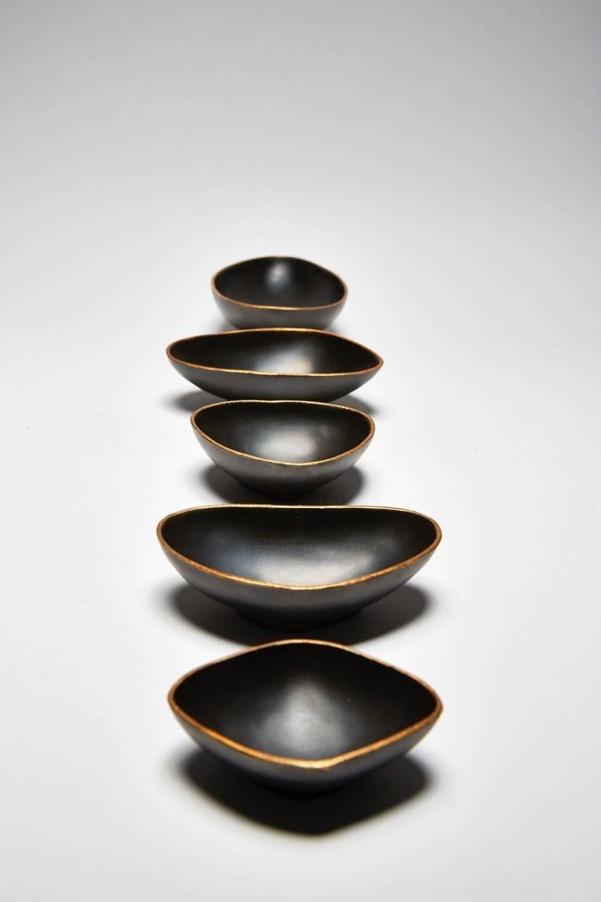 Vietnamese Decorative Cups, PEBBLES, Bronze and Gold by Reda Amalou Design, 2016 For Sale