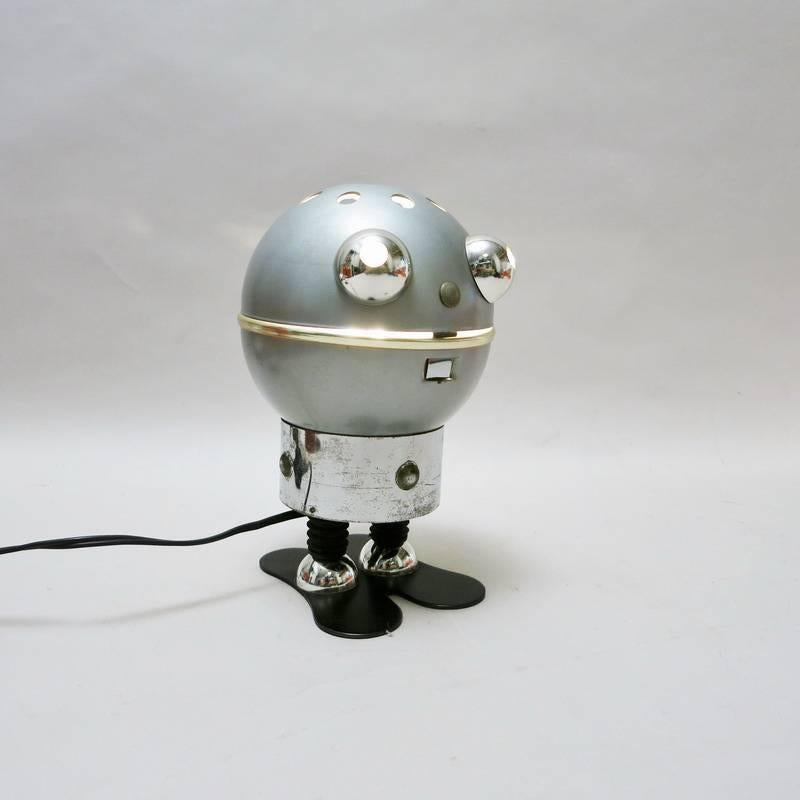 Space Age Robot Lamp, circa 1975 In Good Condition In Paris, FR