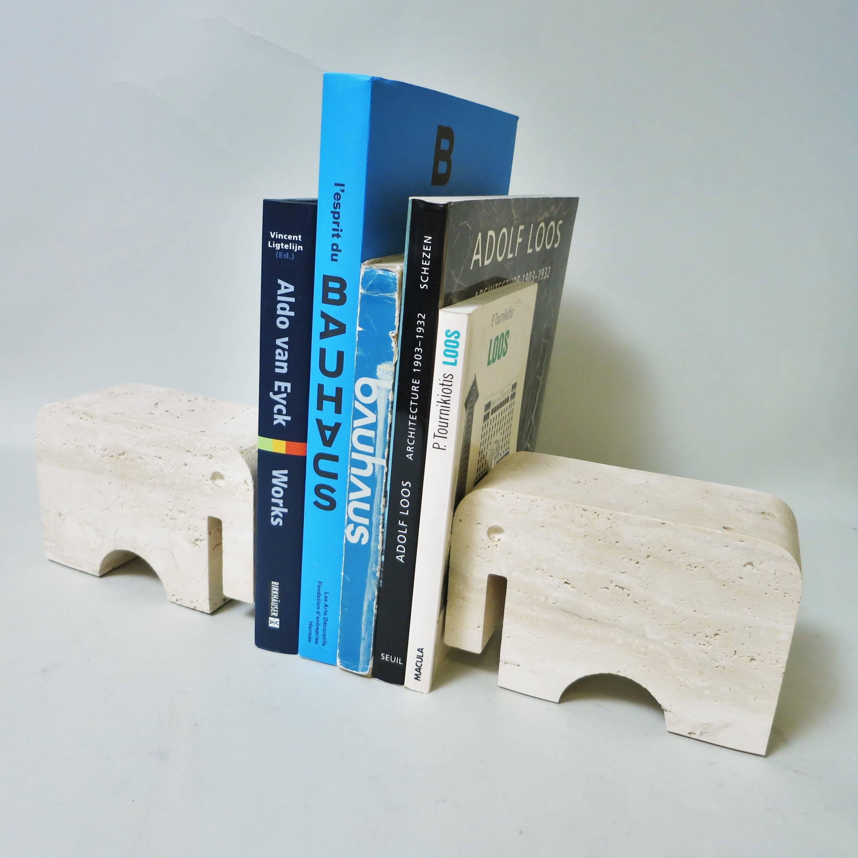 Late 20th Century Pair of Bookends Elephant in Travertine by Fratelli Mannelli, 1970