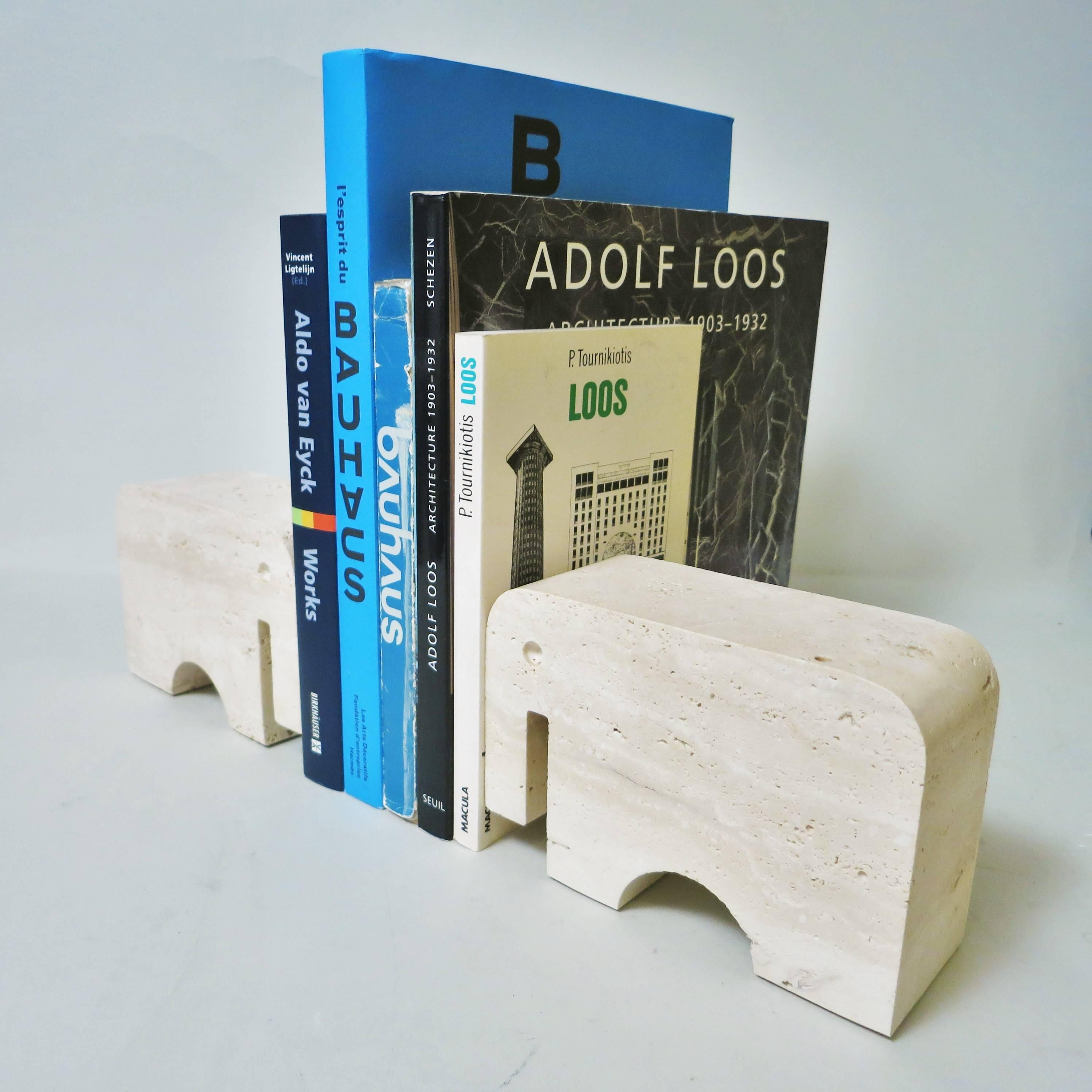 Pair of Bookends Elephant in Travertine by Fratelli Mannelli, 1970 1