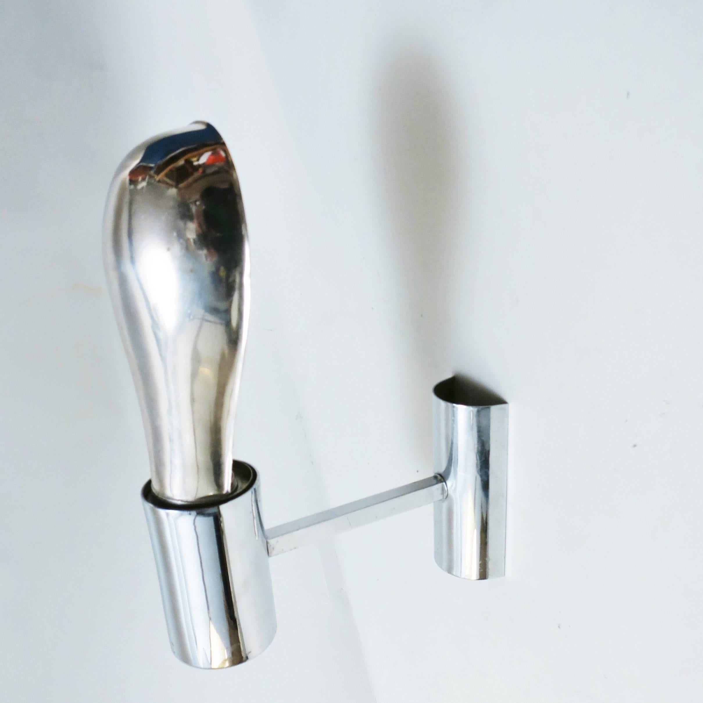 French Mid-Century Modern Chrome Sconce  In Good Condition For Sale In Paris, FR
