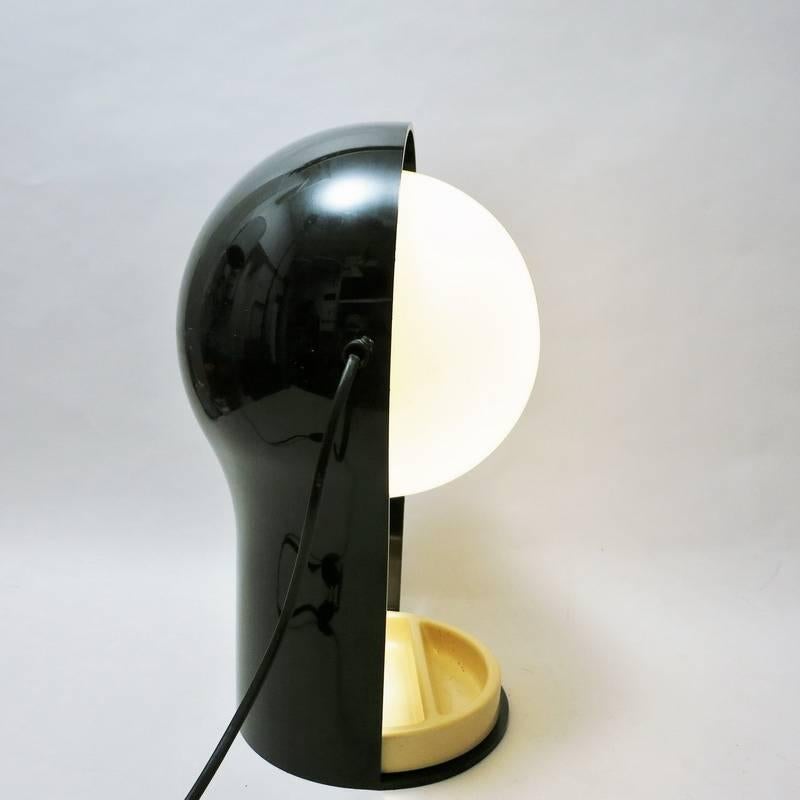 Iconic Space Age lamp 