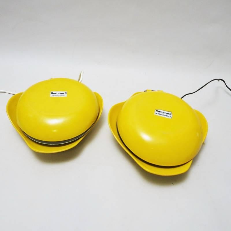 Pair of Space Age Italian Shef Lamps by Gamma 3 For Sale 3