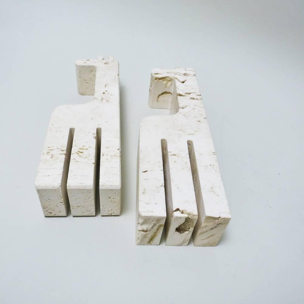 Pair of Giraffe Bookends in Travertine by Fratelli Mannelli In Good Condition In Paris, FR