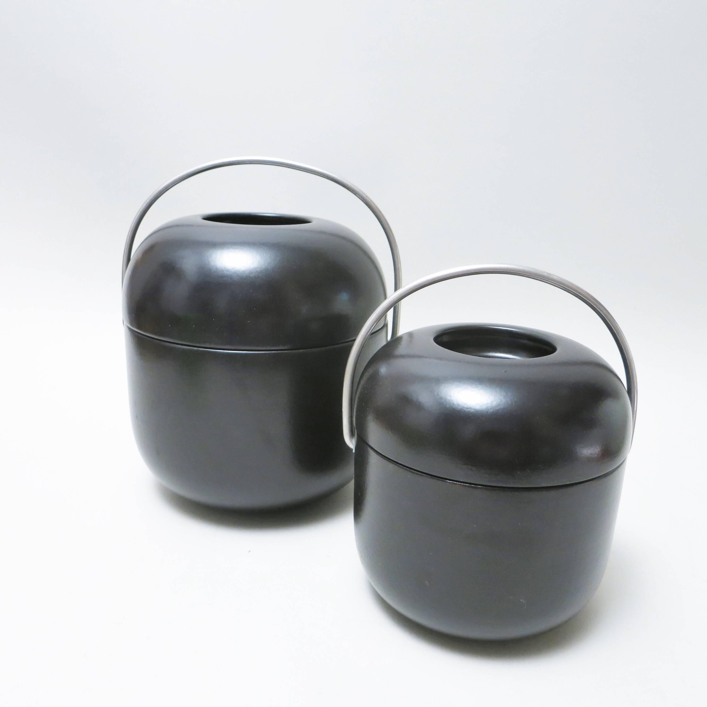 Set of two icebuckets in black enamelled ceramic modell 