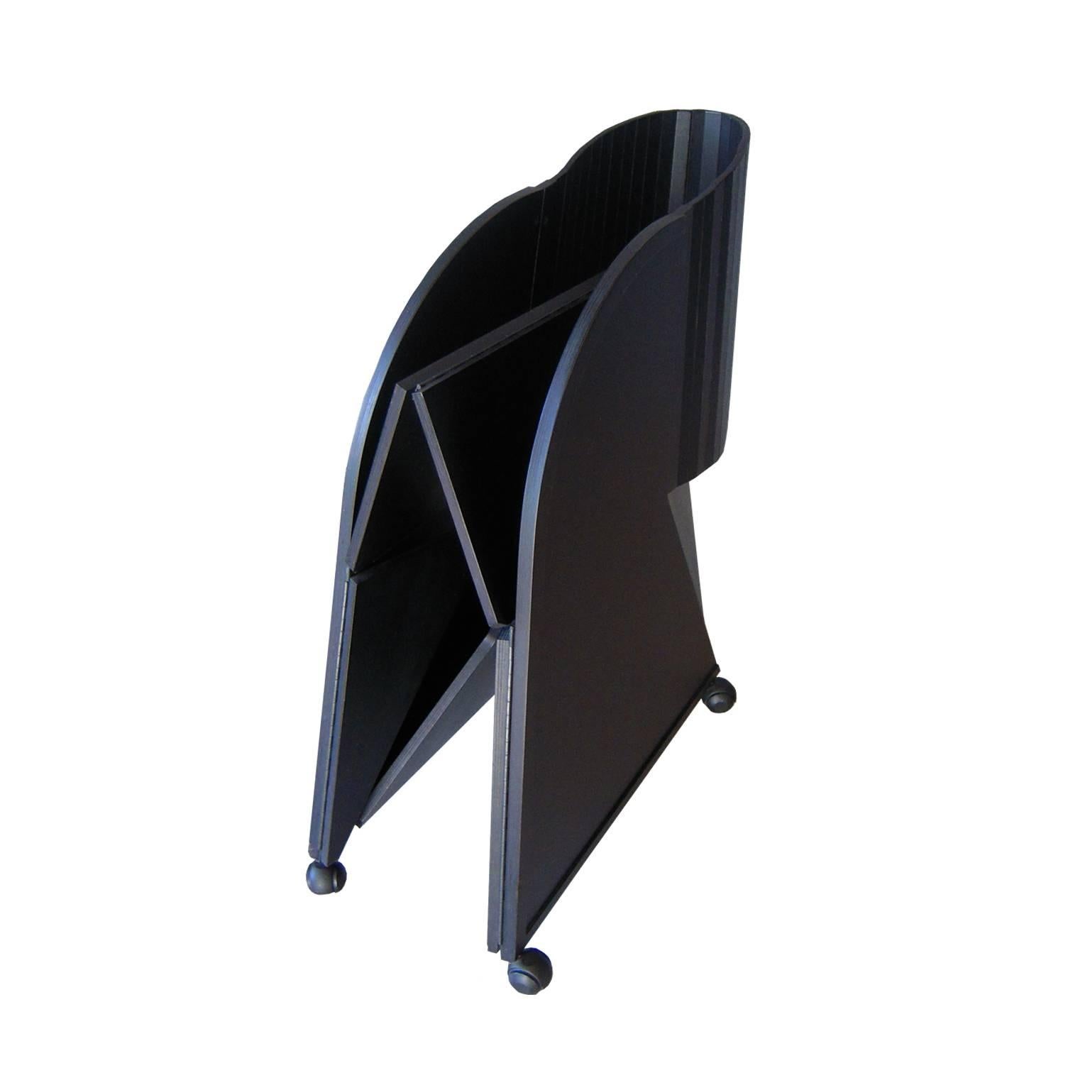 Polished Late 20th Century Wood Folding Chair Adriano Paolo Suman Giorgetti Black Castor