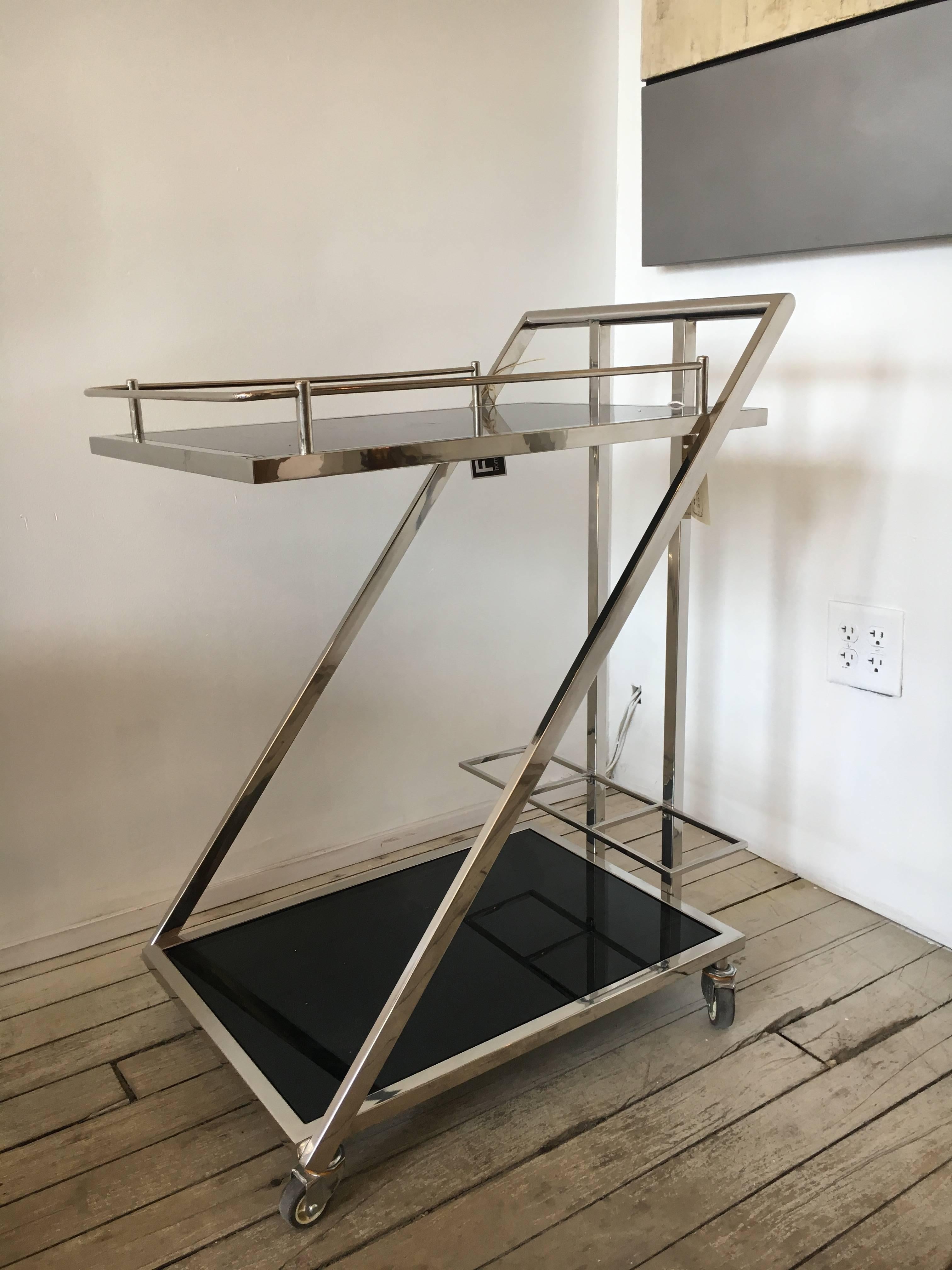 Lehigh Bar Cart, Silver and Black Lacquer In Good Condition For Sale In New York, NY